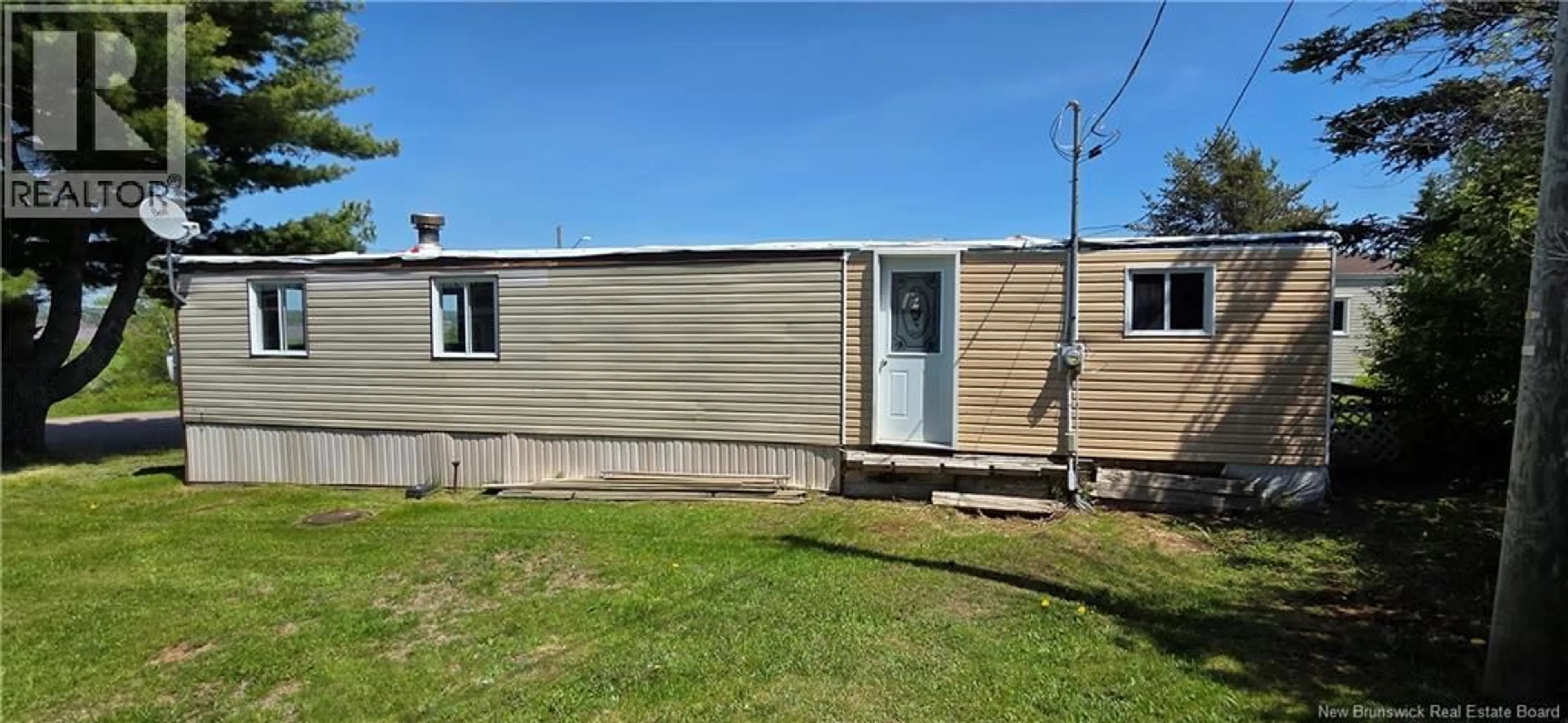 Shed for 31 YOUNG STREET, Hillsborough New Brunswick E4H3E9