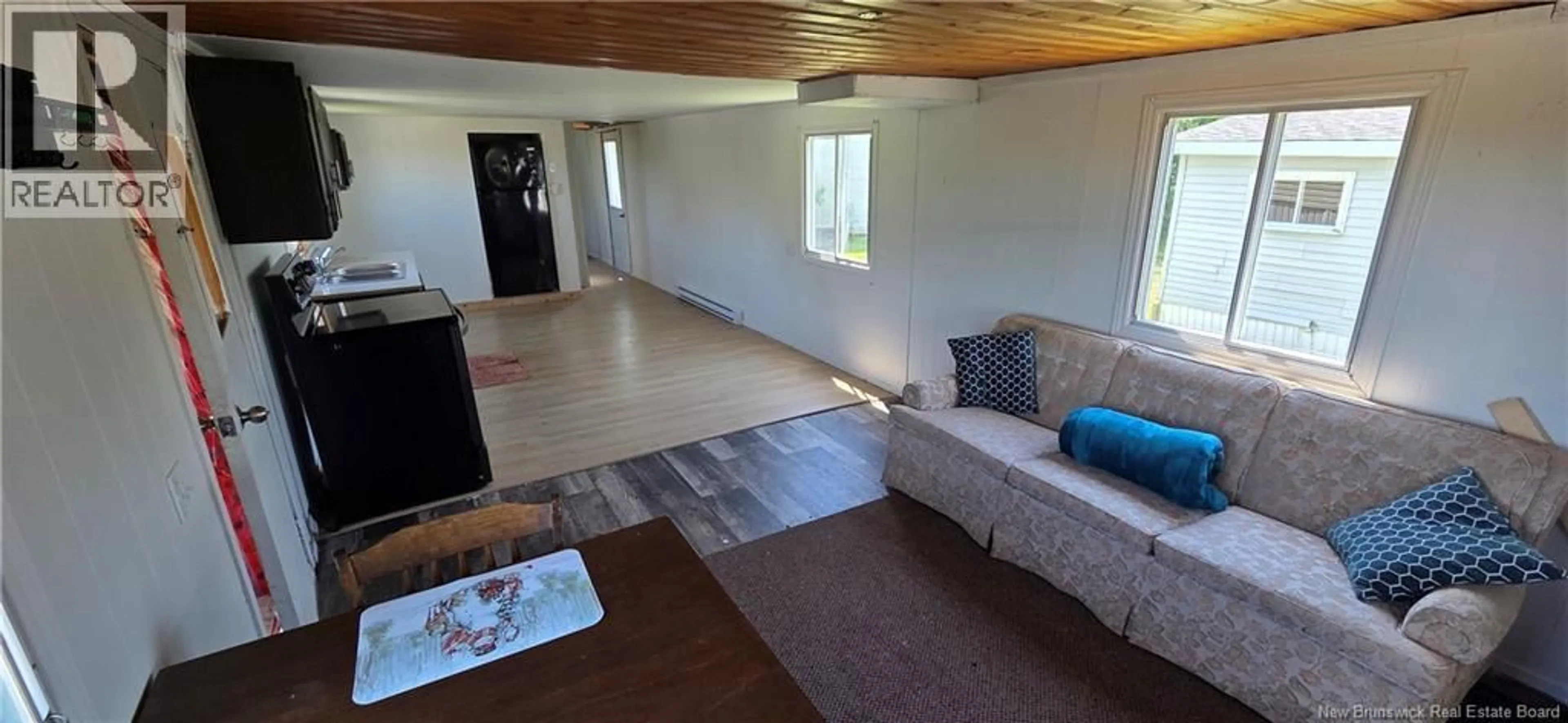 Living room with furniture, unknown for 31 YOUNG STREET, Hillsborough New Brunswick E4H3E9