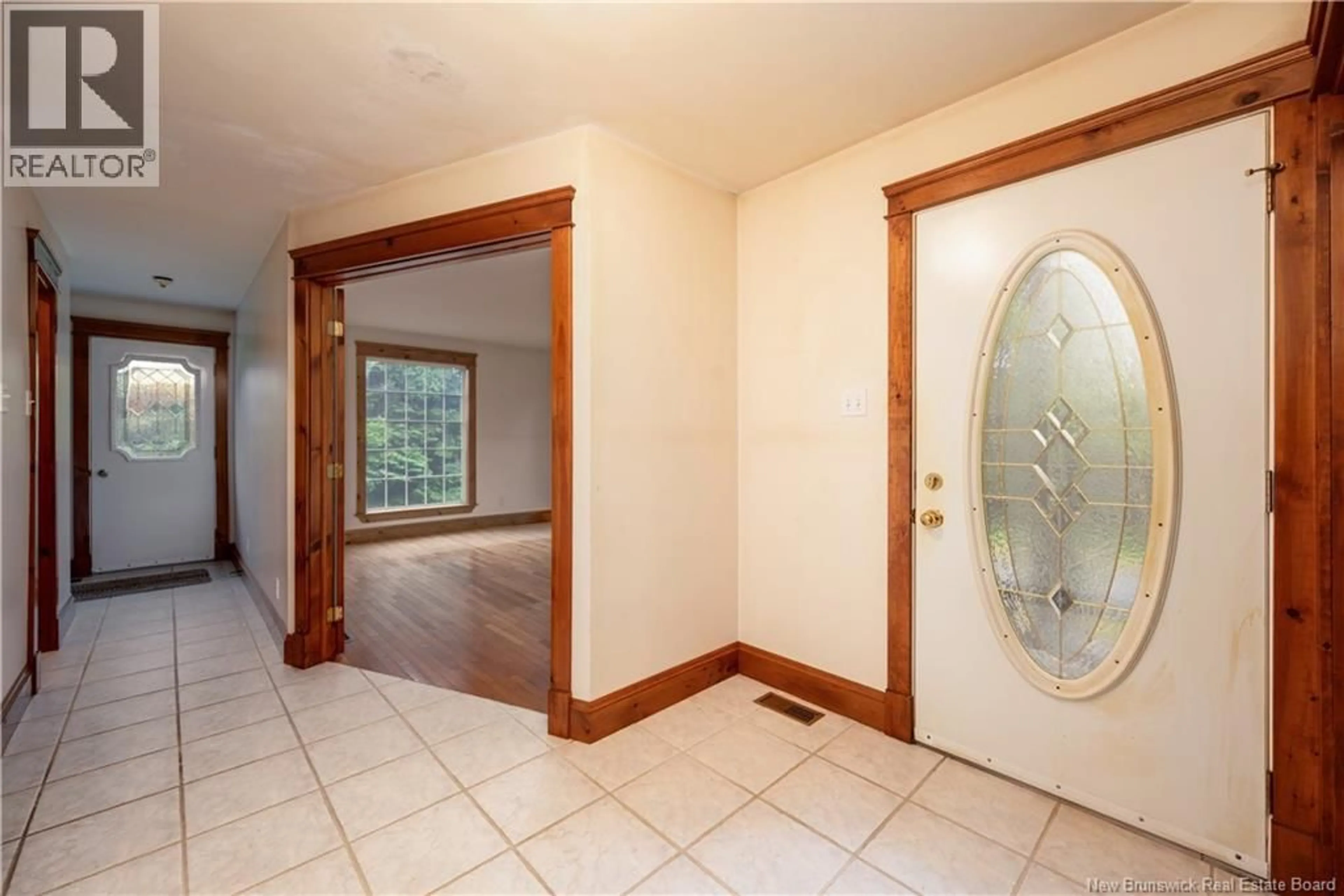 Indoor foyer for 3912 SCENIC DRIVE, Alma New Brunswick E4H1P7