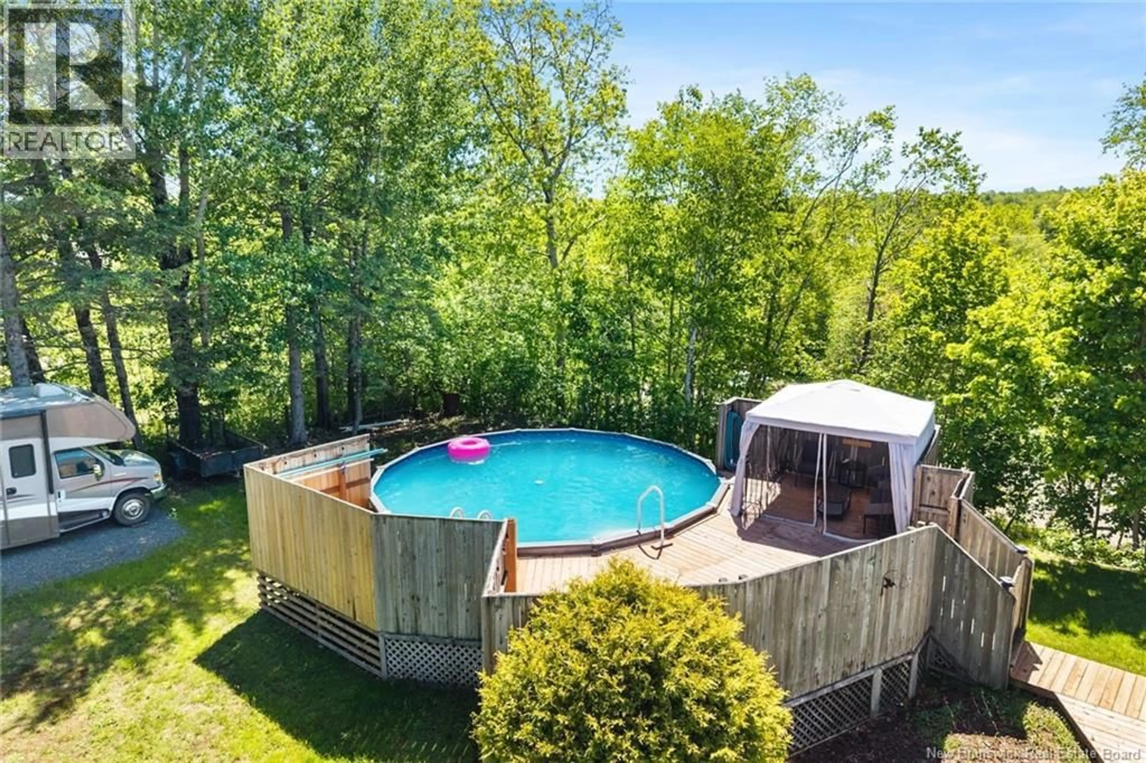 Pool for 14 KING STREET, Minto New Brunswick E4B3N5