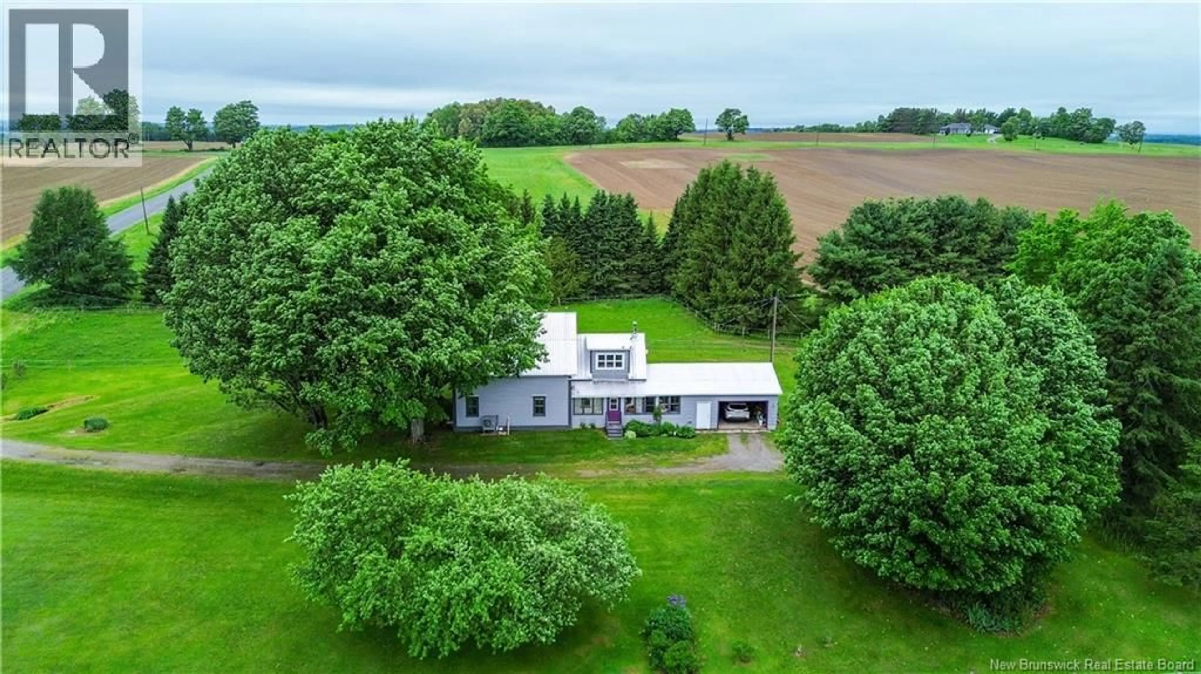 A pic from outside/outdoor area/front of a property/back of a property/a pic from drone, water/lake/river/ocean view for 25 BROOKVILLE ROAD, Brookville New Brunswick E7K1K2