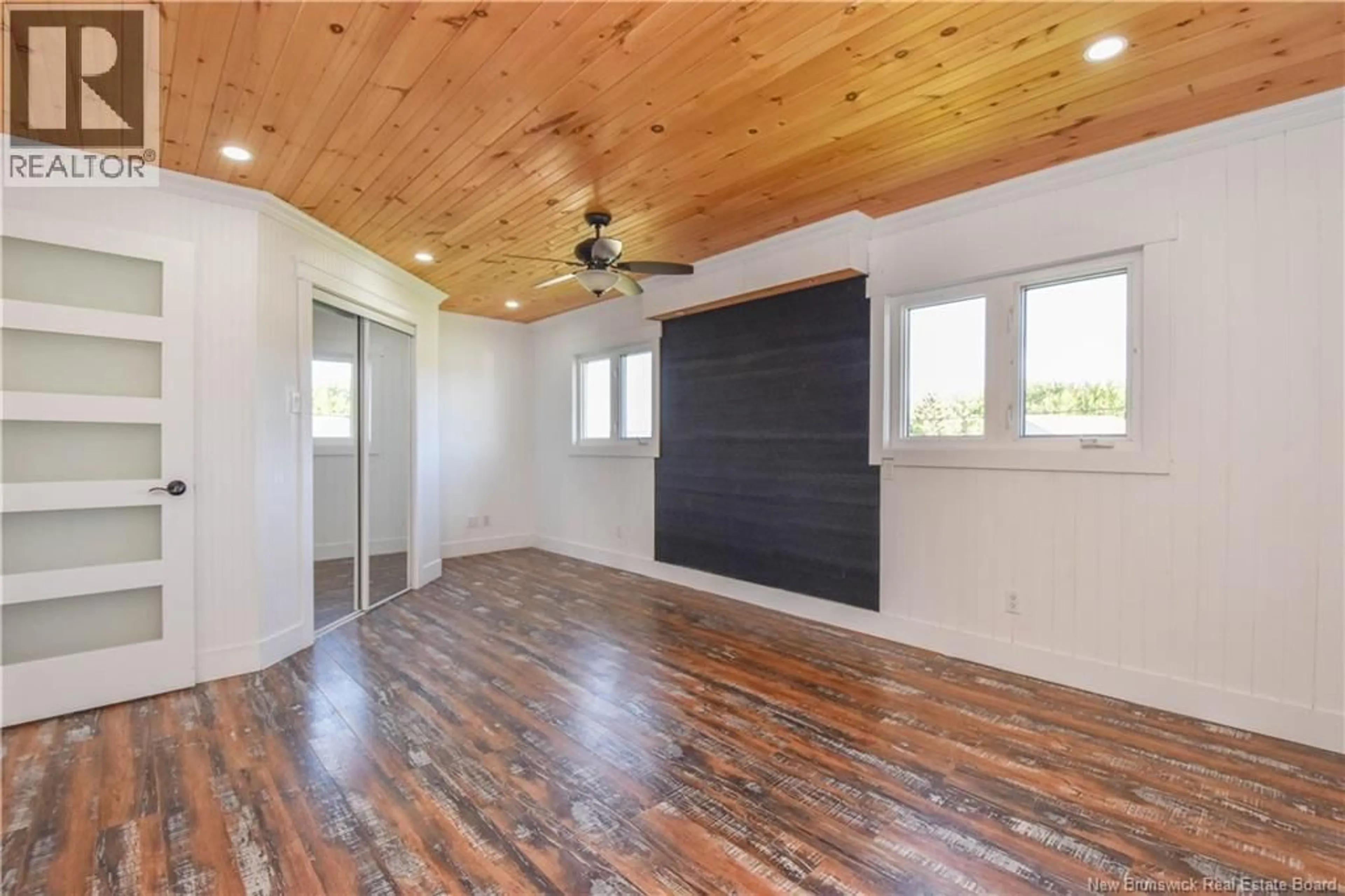 A pic of a room for 420 ROUTE 345, Évangéline New Brunswick E8P1T8