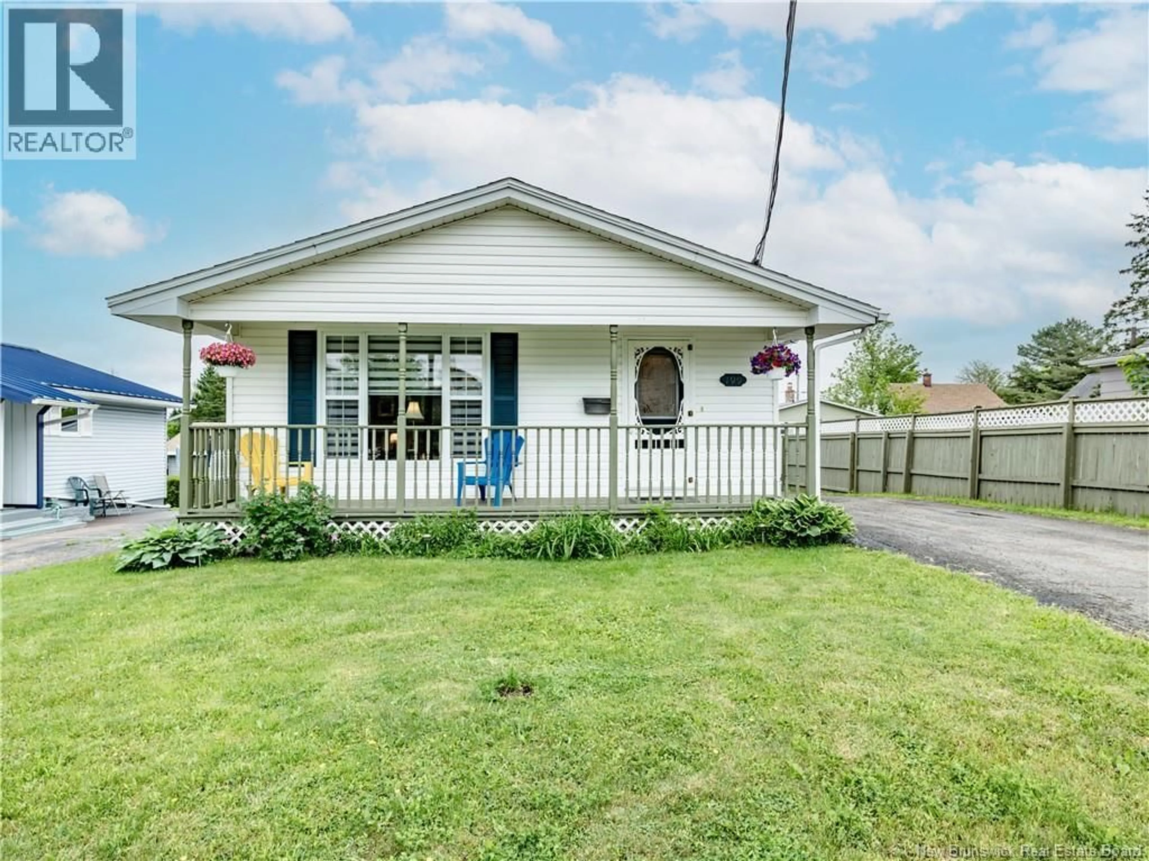 Home with vinyl exterior material, street for 199 CEDAR, Moncton New Brunswick E1C7L6