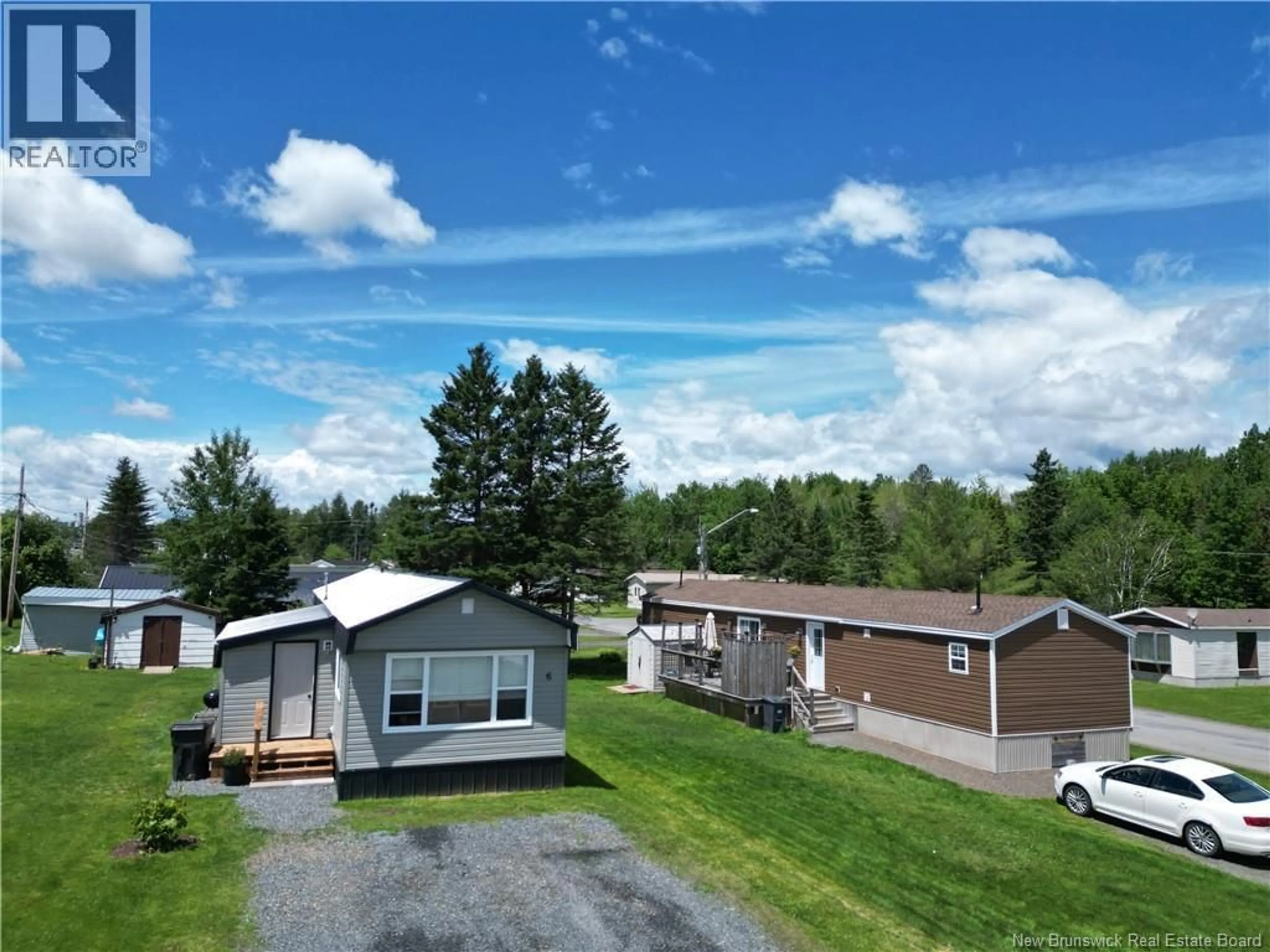 A pic from outside/outdoor area/front of a property/back of a property/a pic from drone, unknown for 6 LEAFWOOD CRESCENT, Fredericton New Brunswick E3B6N7