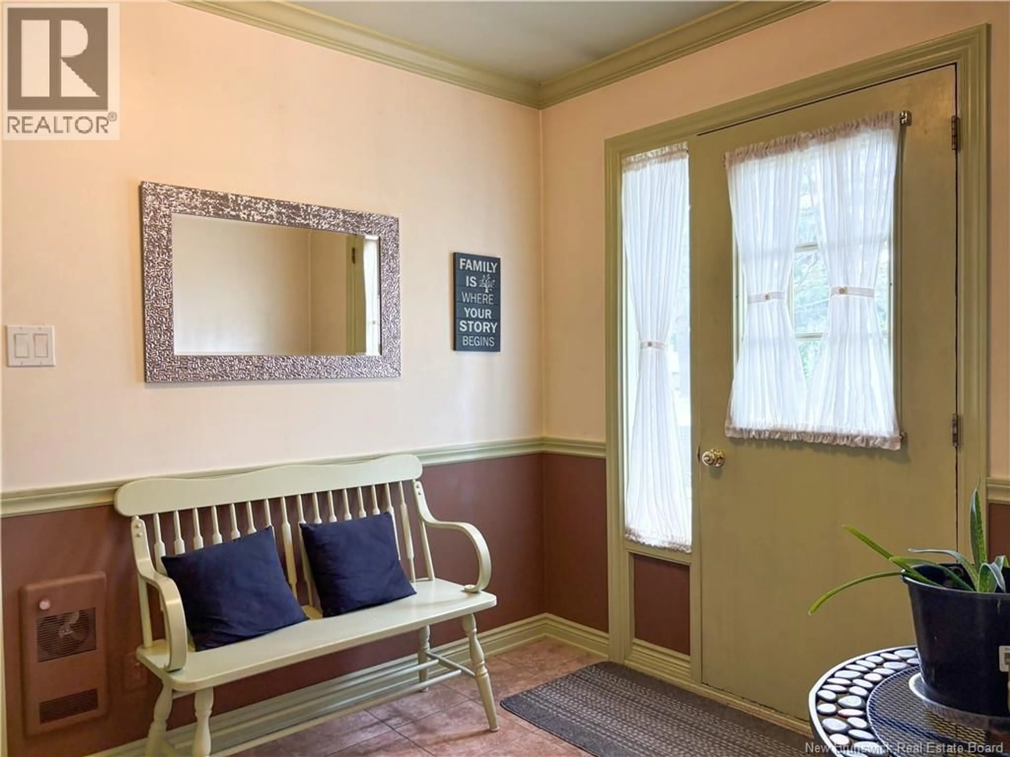 Indoor entryway for 7 BIRCHWOOD STREET, Perth-Andover New Brunswick E7H1M7