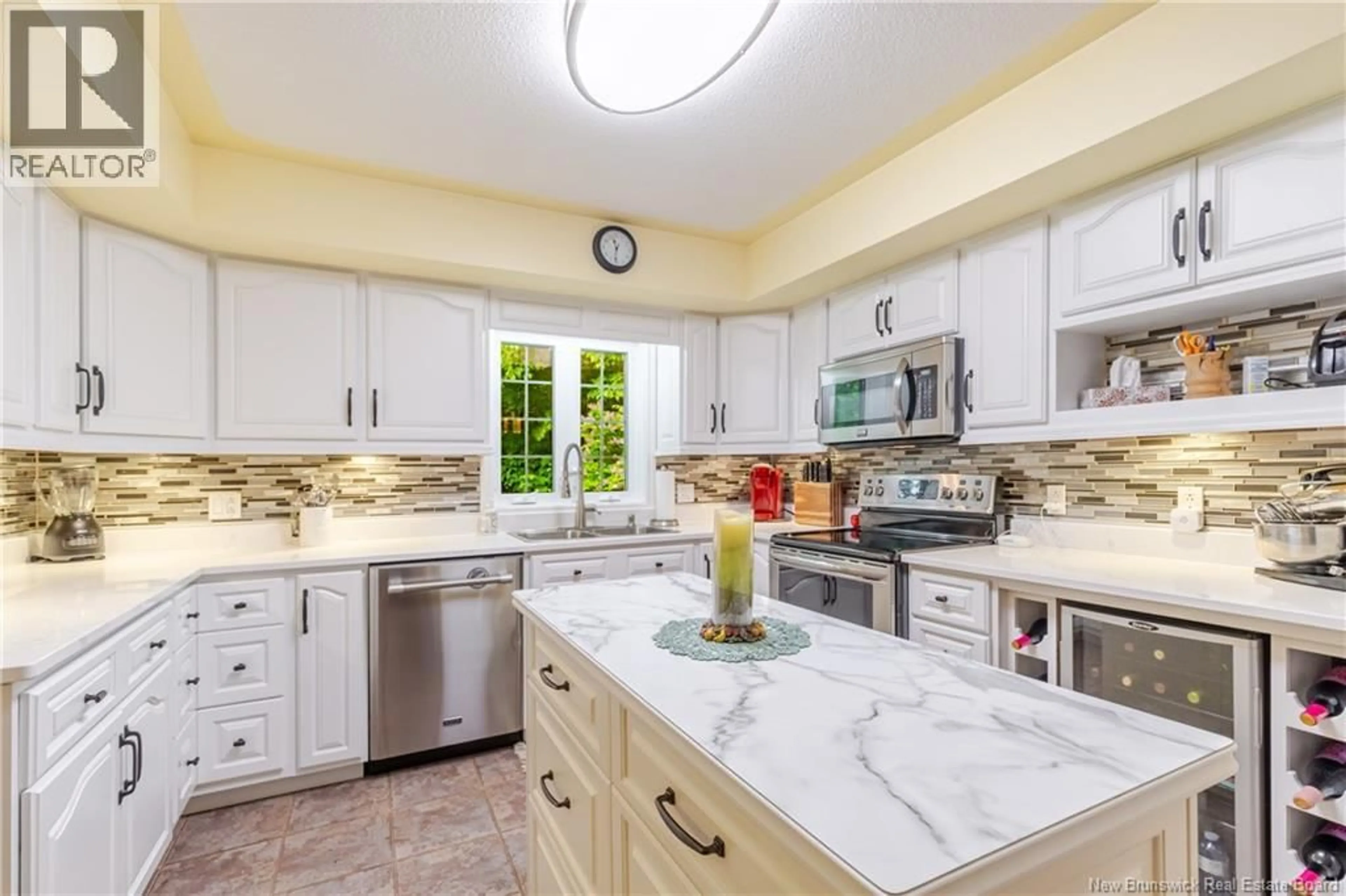 Open concept kitchen, ceramic/tile floor for 45 MOUNTAIN VIEW CRESCENT, Oakland New Brunswick E7L2V9