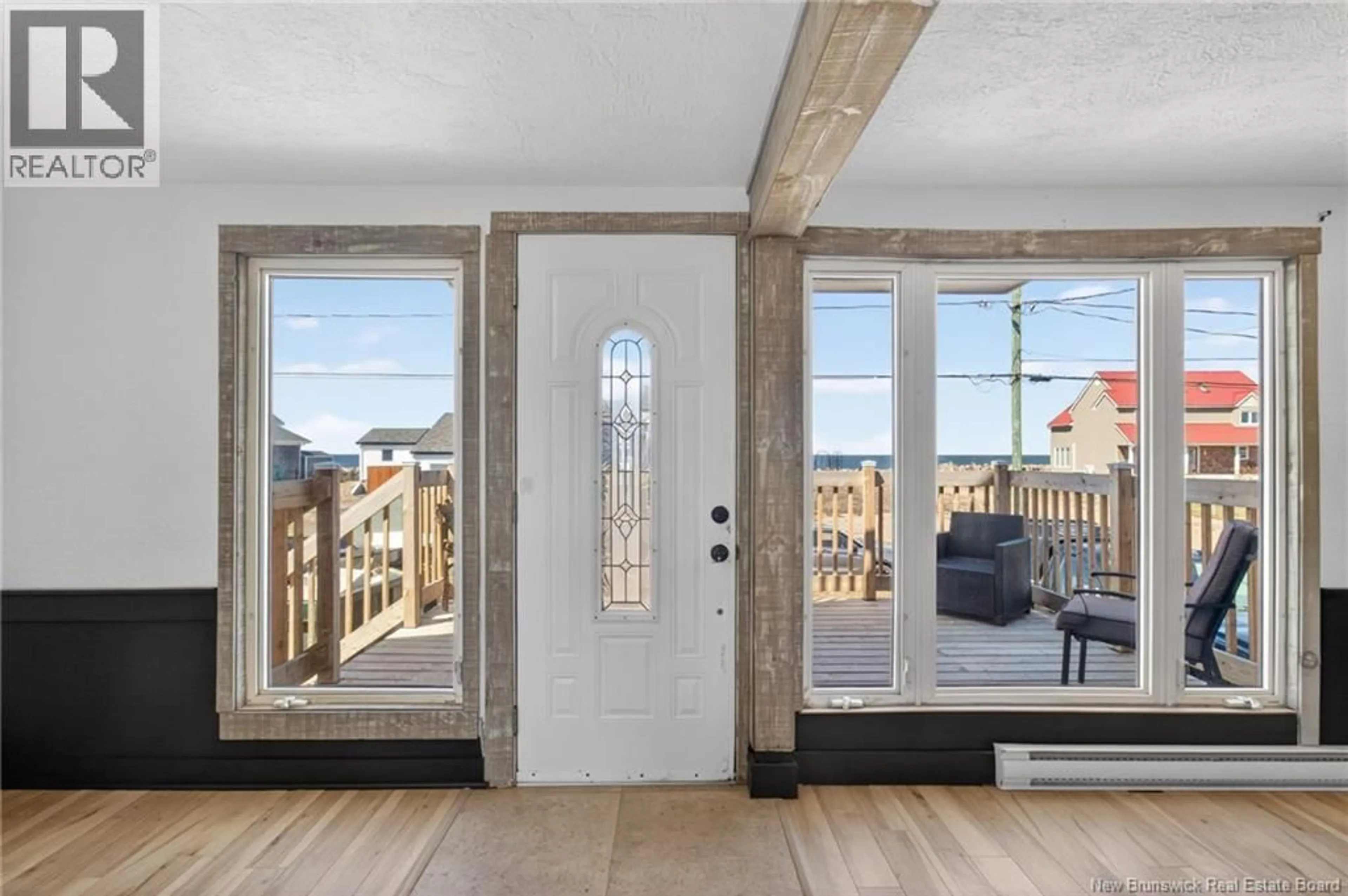 Indoor entryway for 11 SUR L' OCEAN STREET, Grand-Barachois New Brunswick E4P8N9
