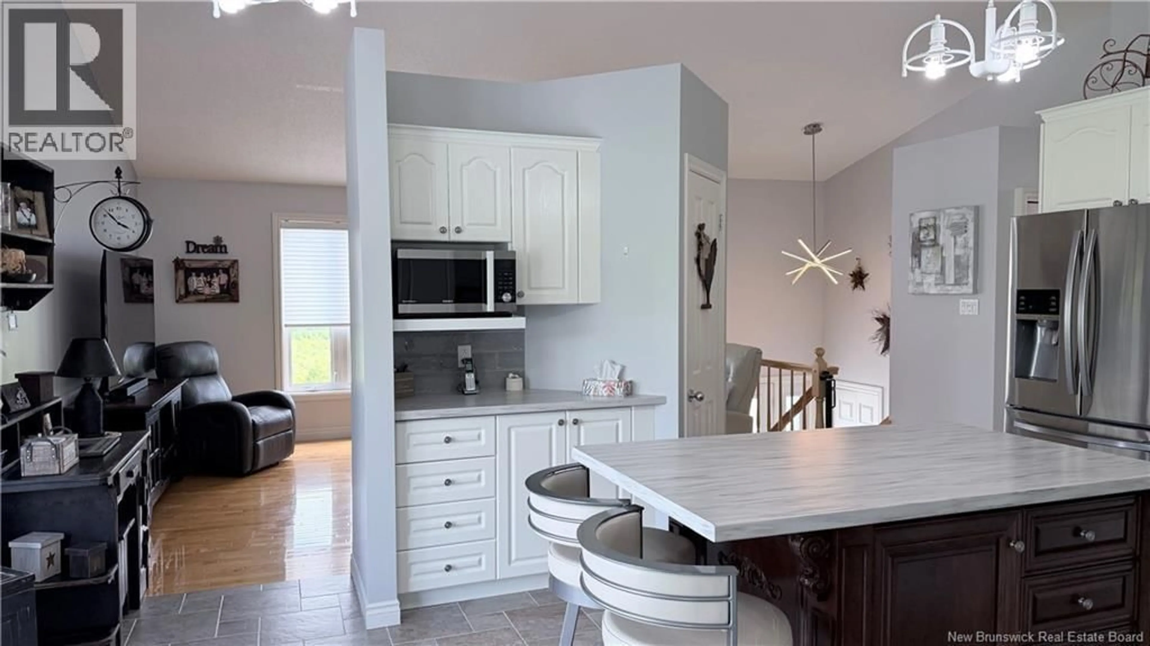 Open concept kitchen, ceramic/tile floor for 496 MARTIN, Sainte-Anne-De-Madawaska New Brunswick E7E1R1