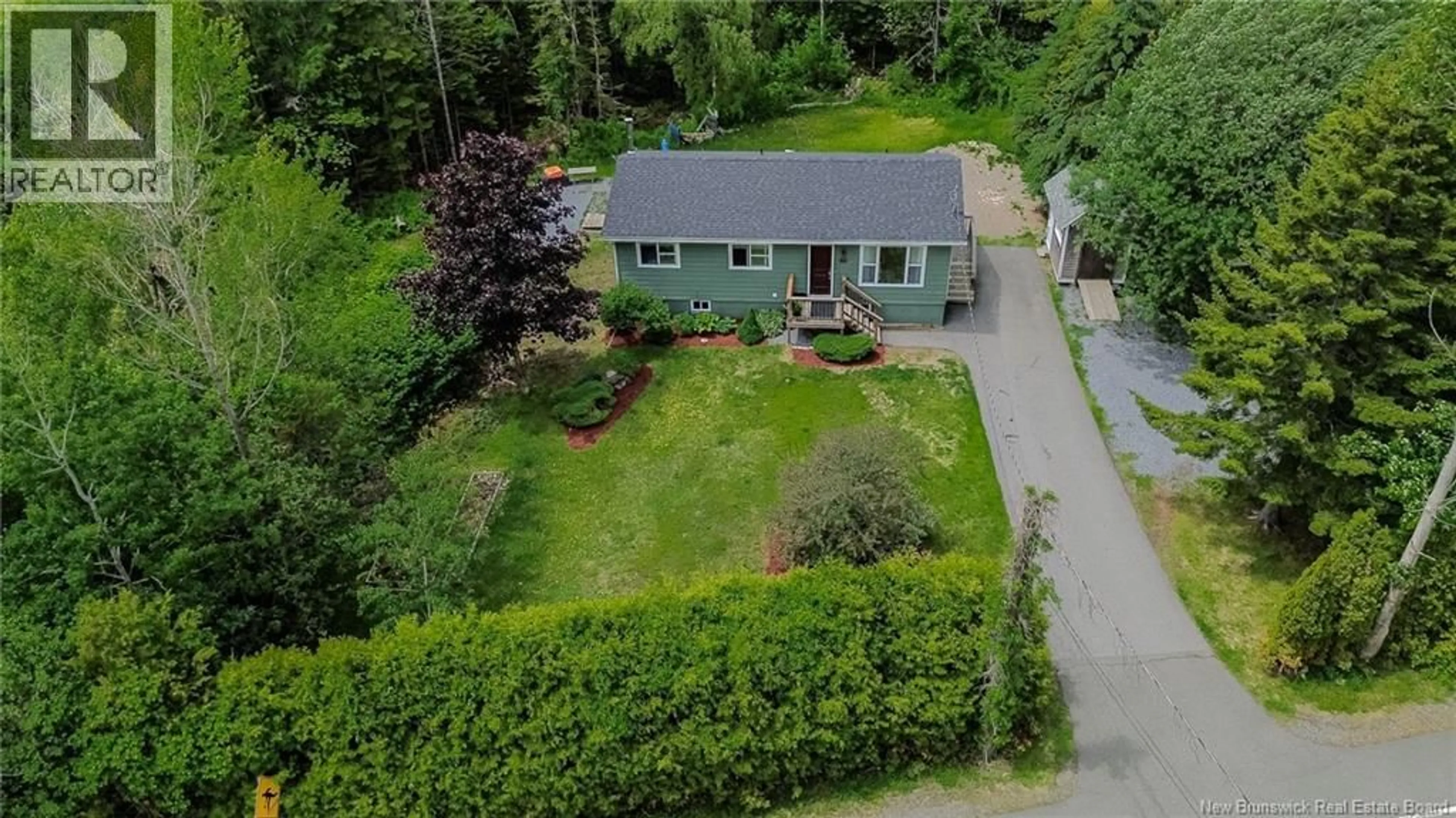 A pic from outside/outdoor area/front of a property/back of a property/a pic from drone, street for 53 INGLEWOOD DRIVE, Grand Bay-Westfield New Brunswick E5K2E1