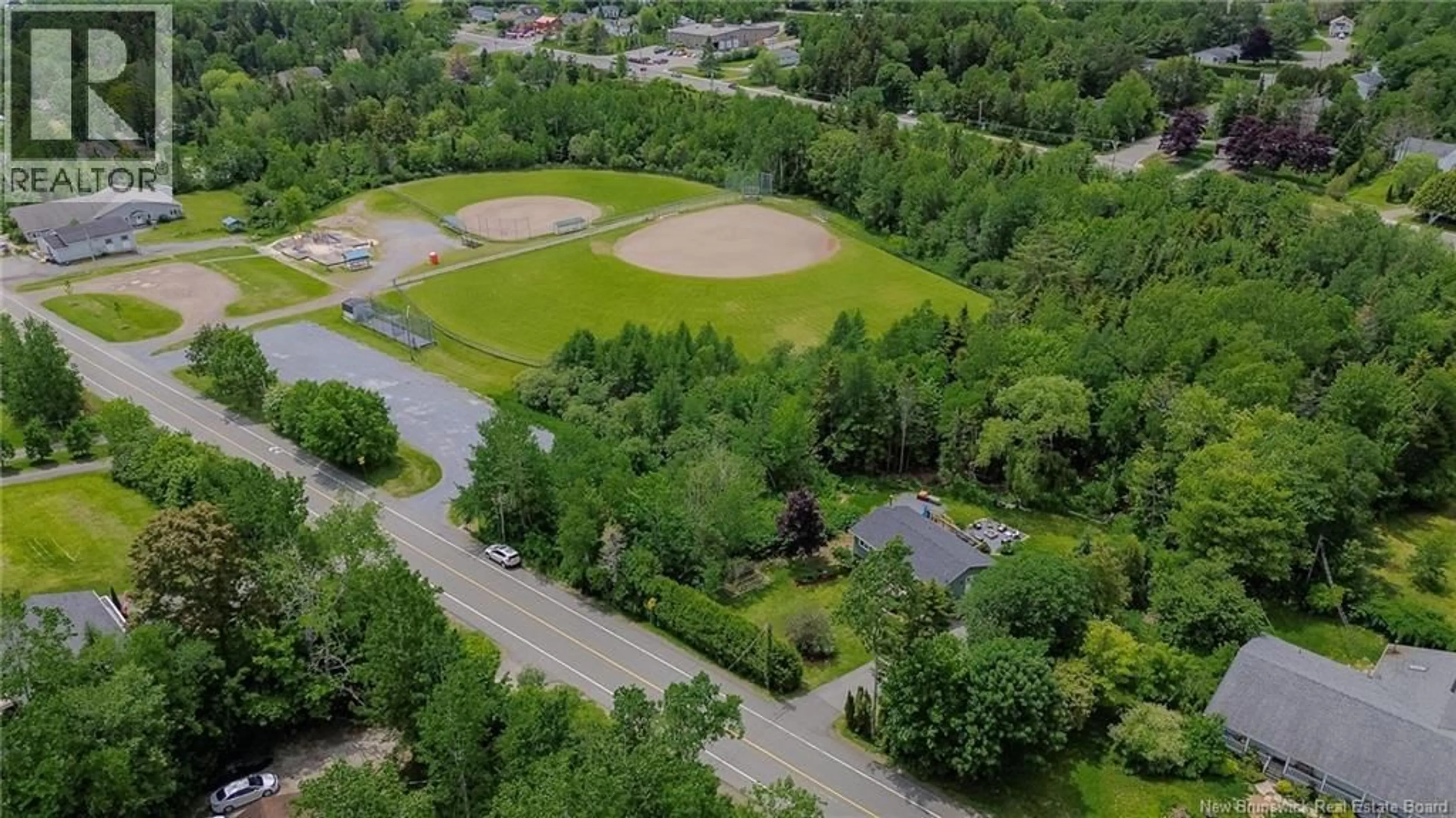 A pic from outside/outdoor area/front of a property/back of a property/a pic from drone, unknown for 53 INGLEWOOD DRIVE, Grand Bay-Westfield New Brunswick E5K2E1