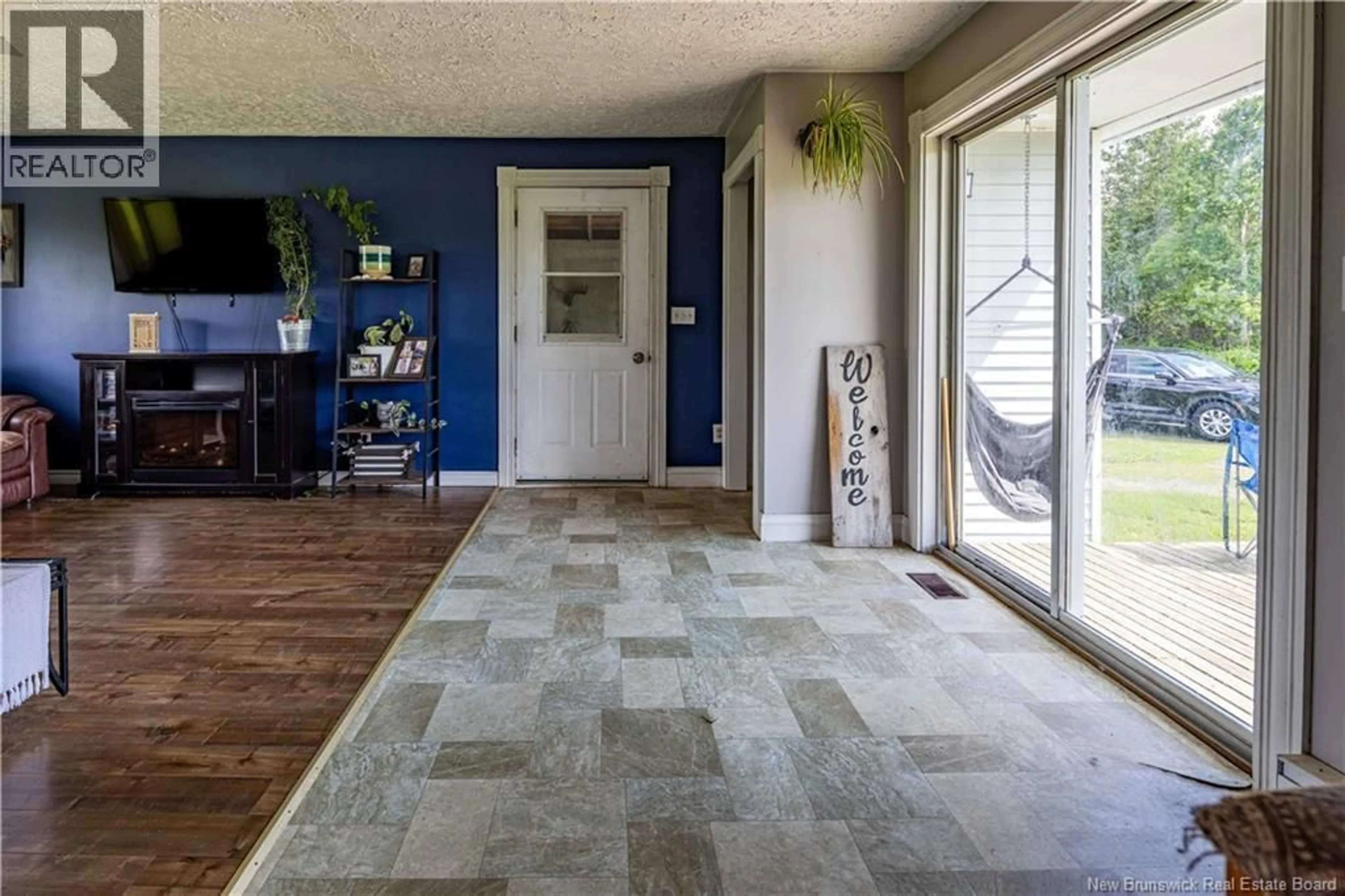 Indoor entryway for 138 580 ROUTE, Windsor New Brunswick E7L4M8