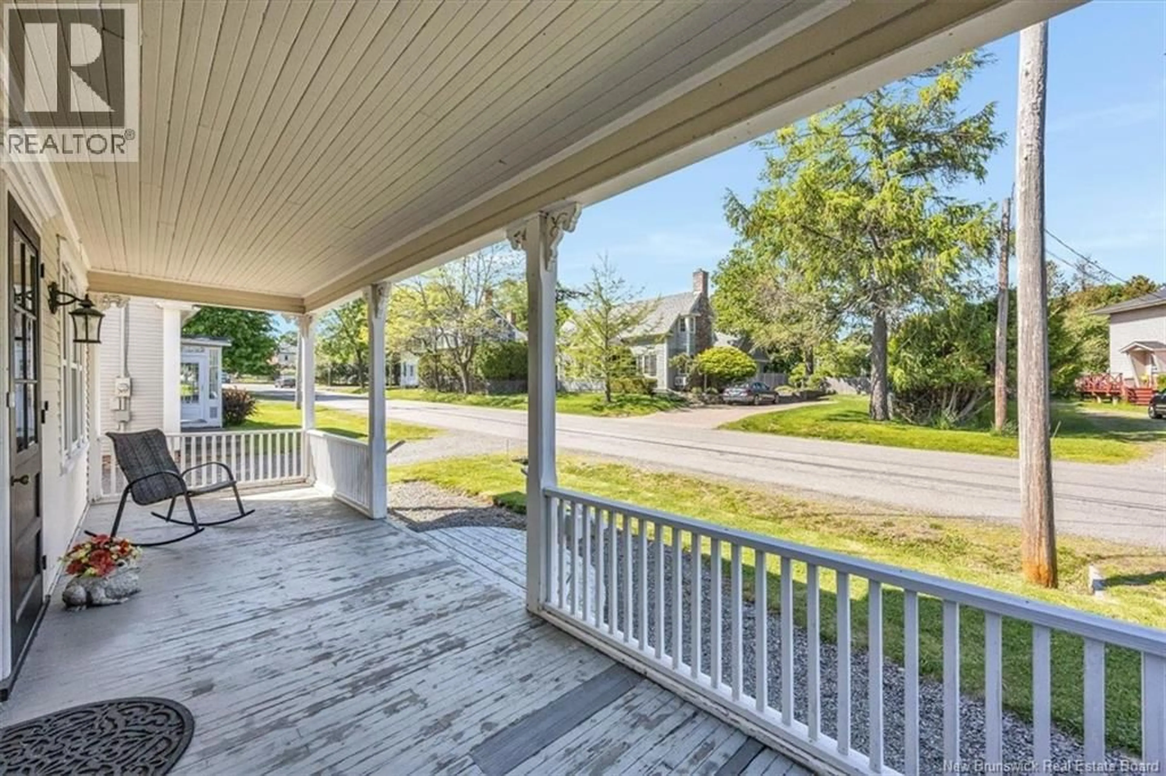 Patio, street for 81 QUEEN STREET, Saint Andrews New Brunswick E5B1C5