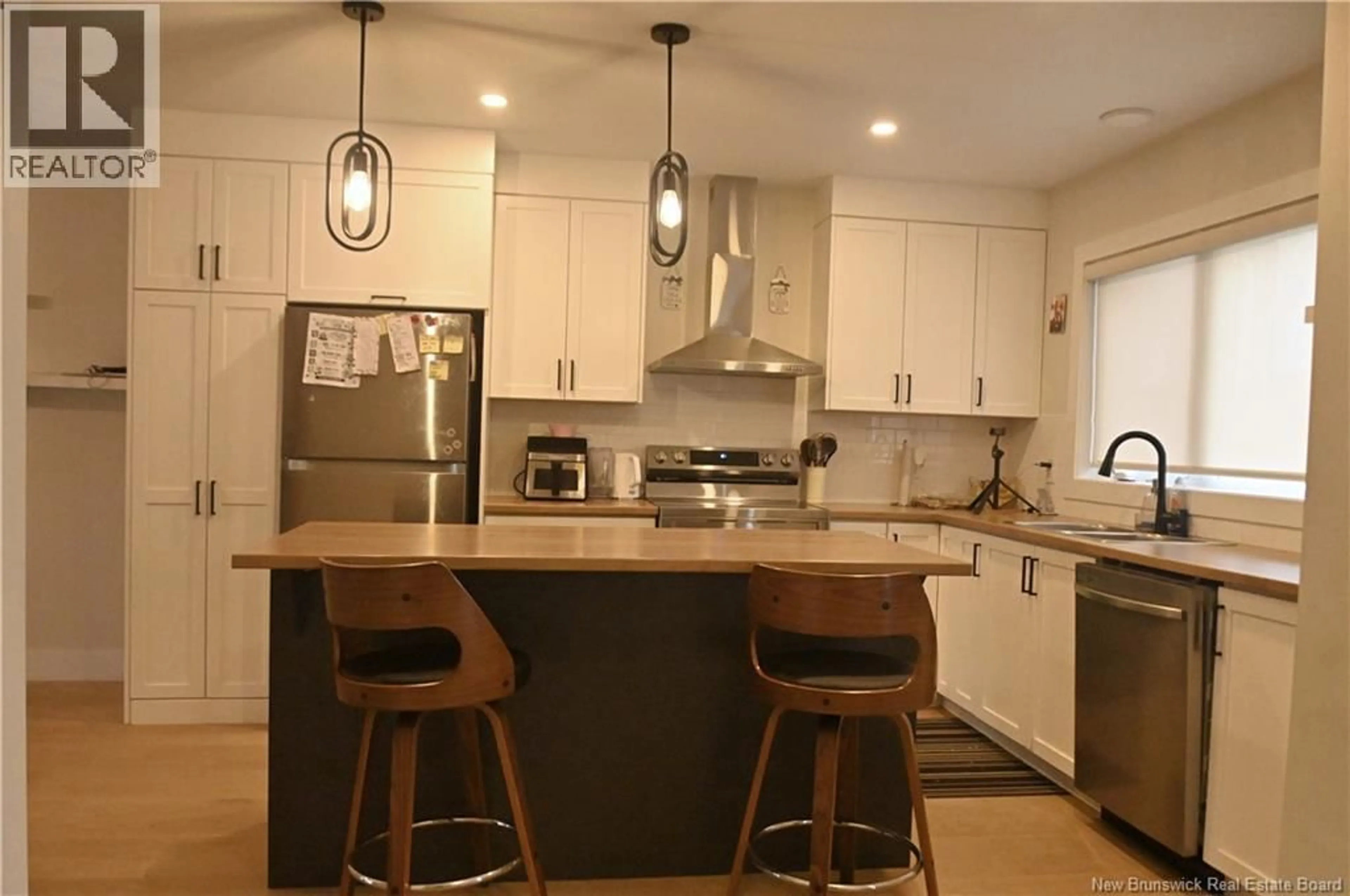 Open concept kitchen, unknown for 185 ERNEST STREET, Dieppe New Brunswick E1A4T3