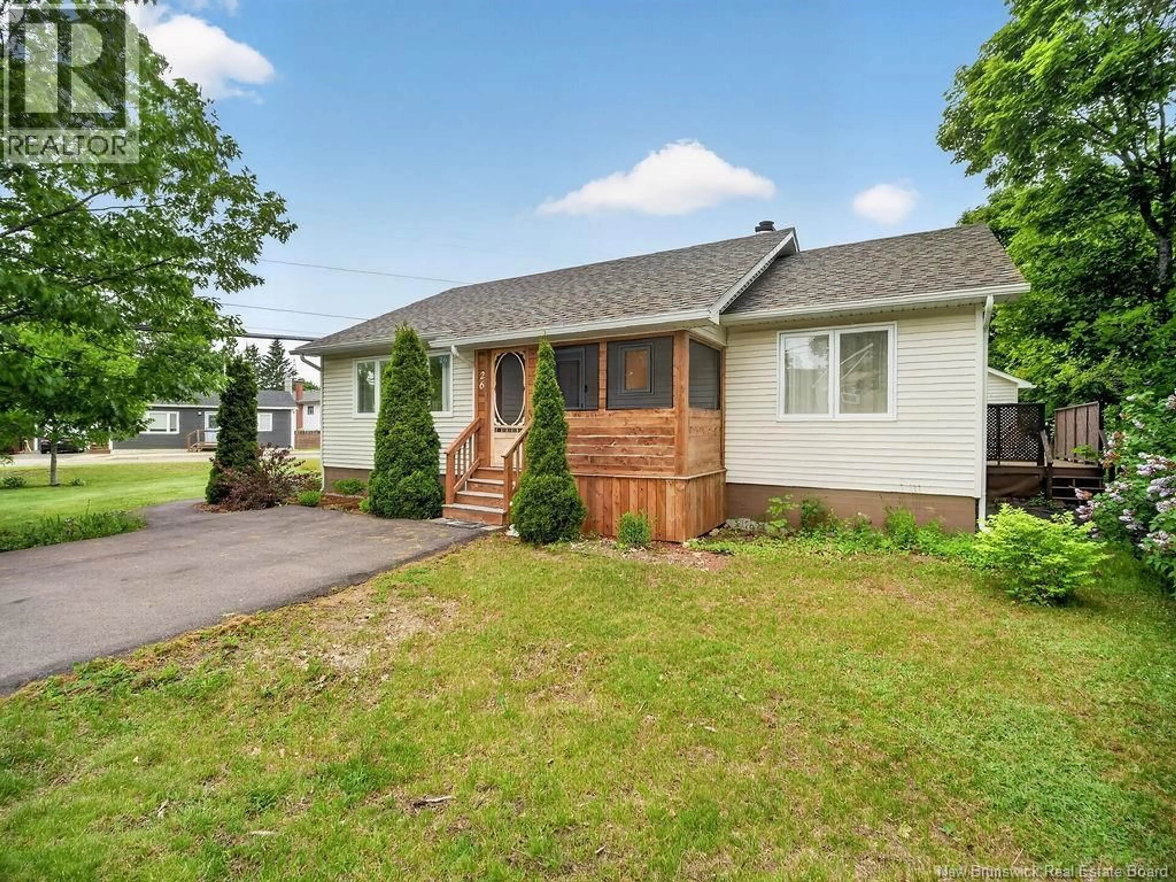 A pic from outside/outdoor area/front of a property/back of a property/a pic from drone, street for 26 CUNARD STREET, Richibucto New Brunswick E4W3Z1