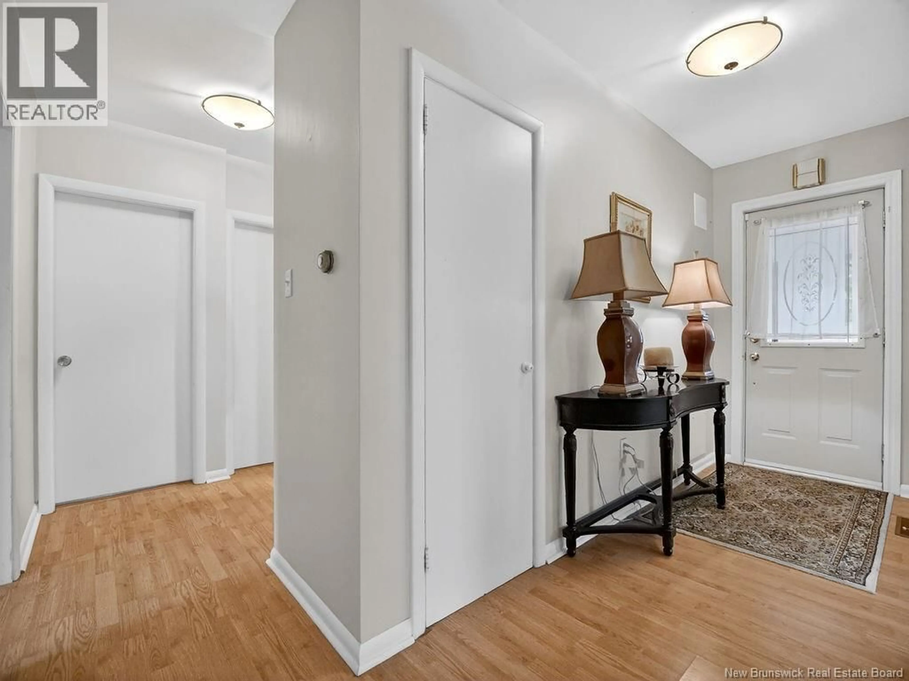 Indoor entryway for 26 CUNARD STREET, Richibucto New Brunswick E4W3Z1