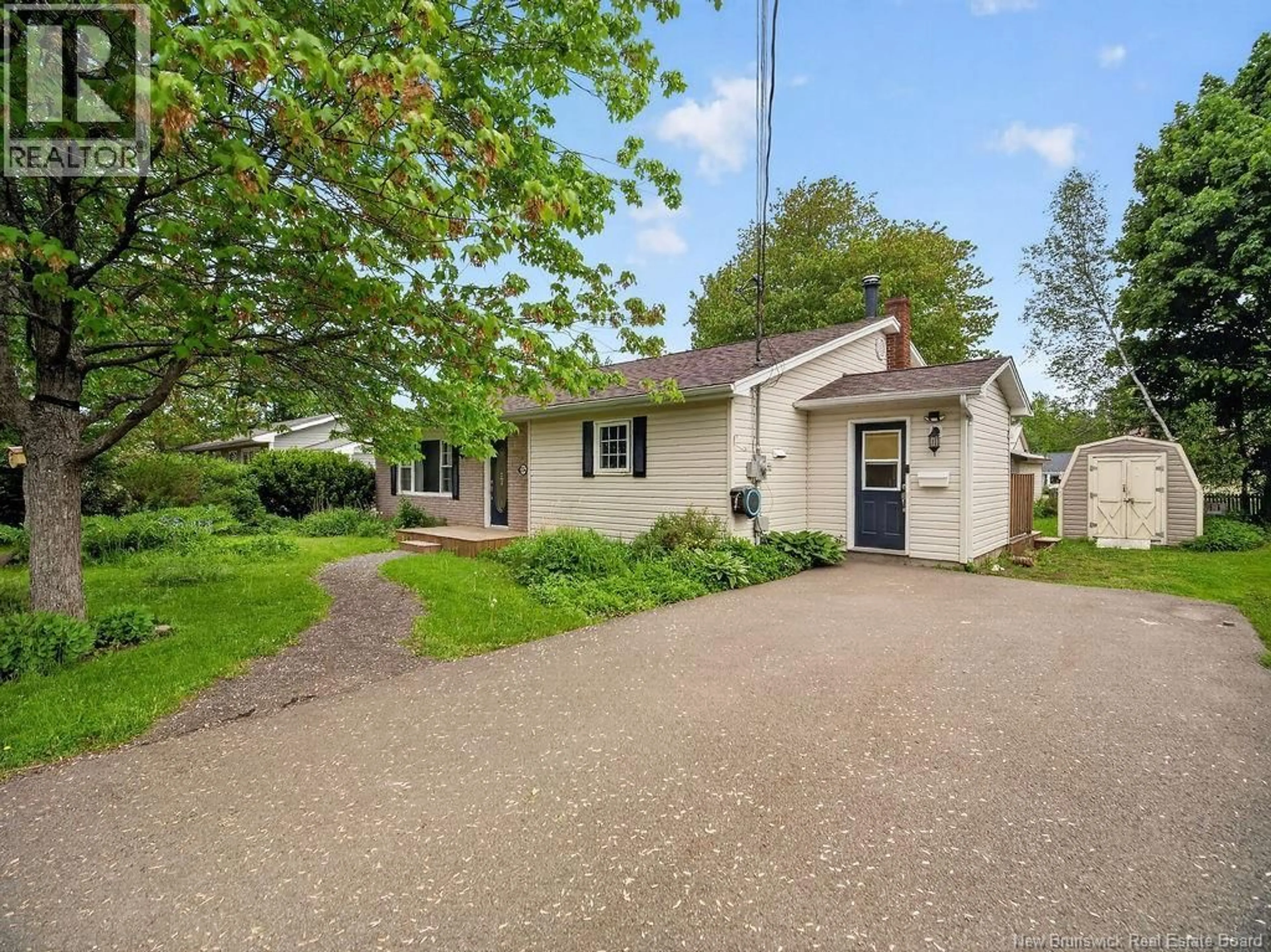 A pic from outside/outdoor area/front of a property/back of a property/a pic from drone, street for 234 DILIGENT DRIVE, Riverview New Brunswick E1B1N5