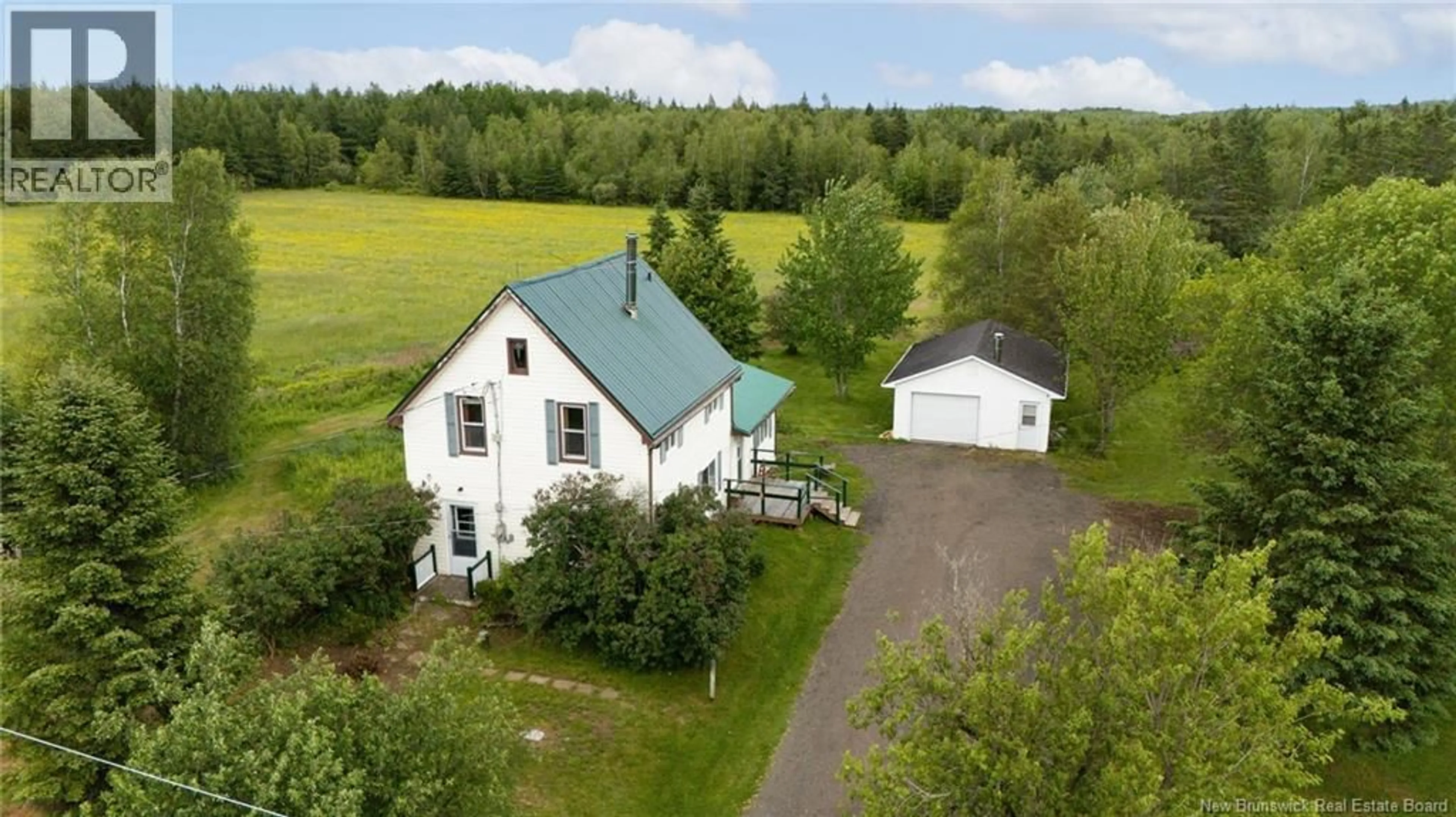A pic from outside/outdoor area/front of a property/back of a property/a pic from drone, building for 2775 ROUTE 490, McQuade New Brunswick E1G3J5