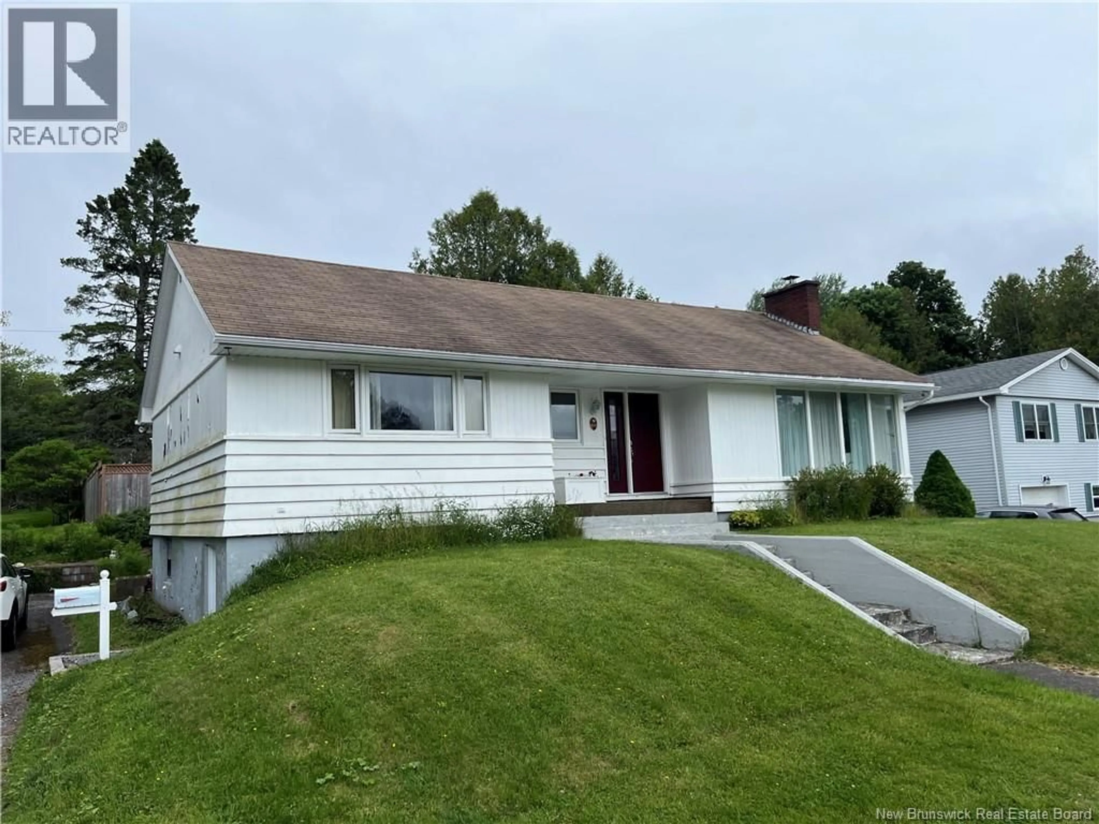 Unknown for 170 KENNEBECASIS DRIVE, Saint John New Brunswick E2K2G3