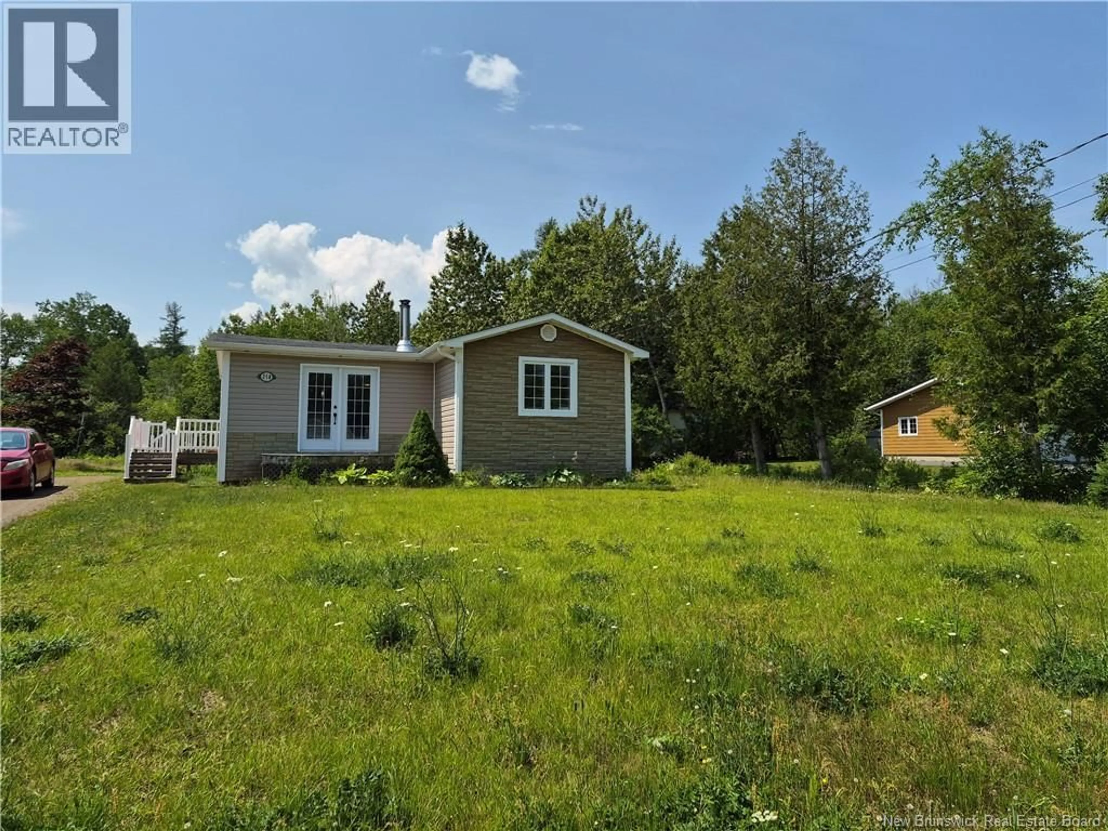 Unknown for 258 RUE PRINCIPALE, Pointe-Verte New Brunswick E8J2W8