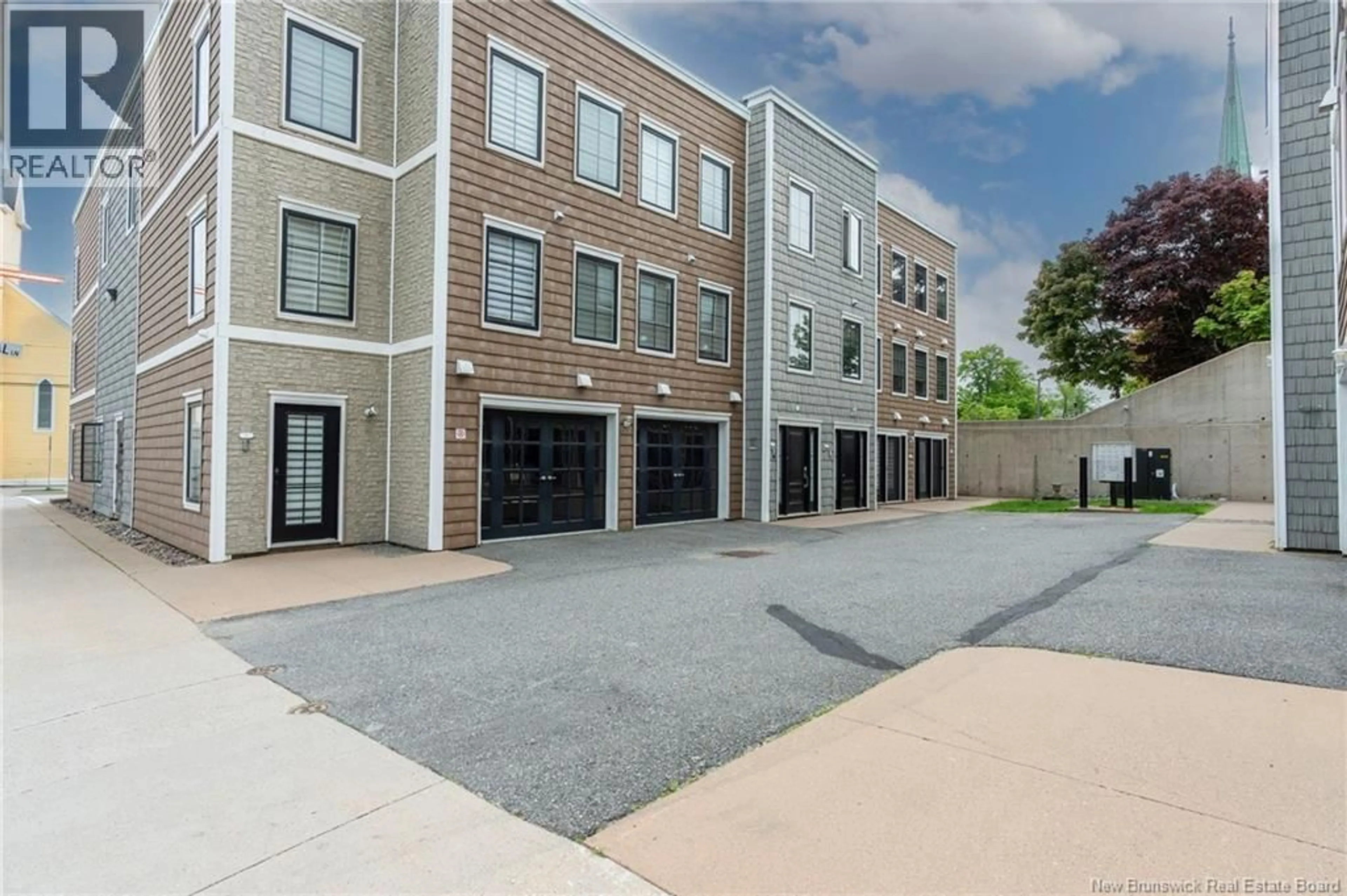 Unknown for 3 CATHEDRAL LANE, Saint John New Brunswick E2L0E7