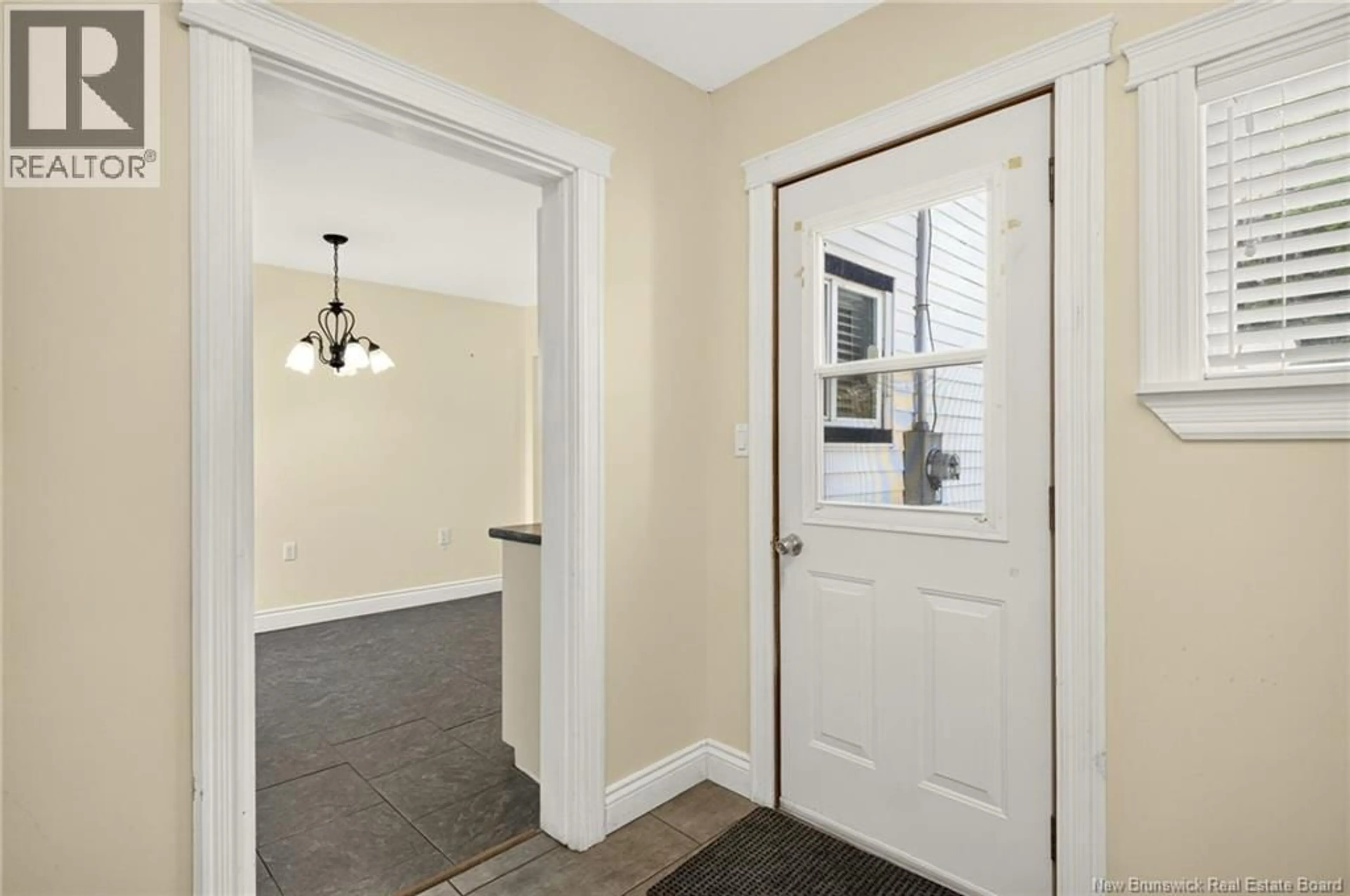 Indoor entryway for 6 CROW ISLAND ROAD, Chance Harbour New Brunswick E5J1Z8