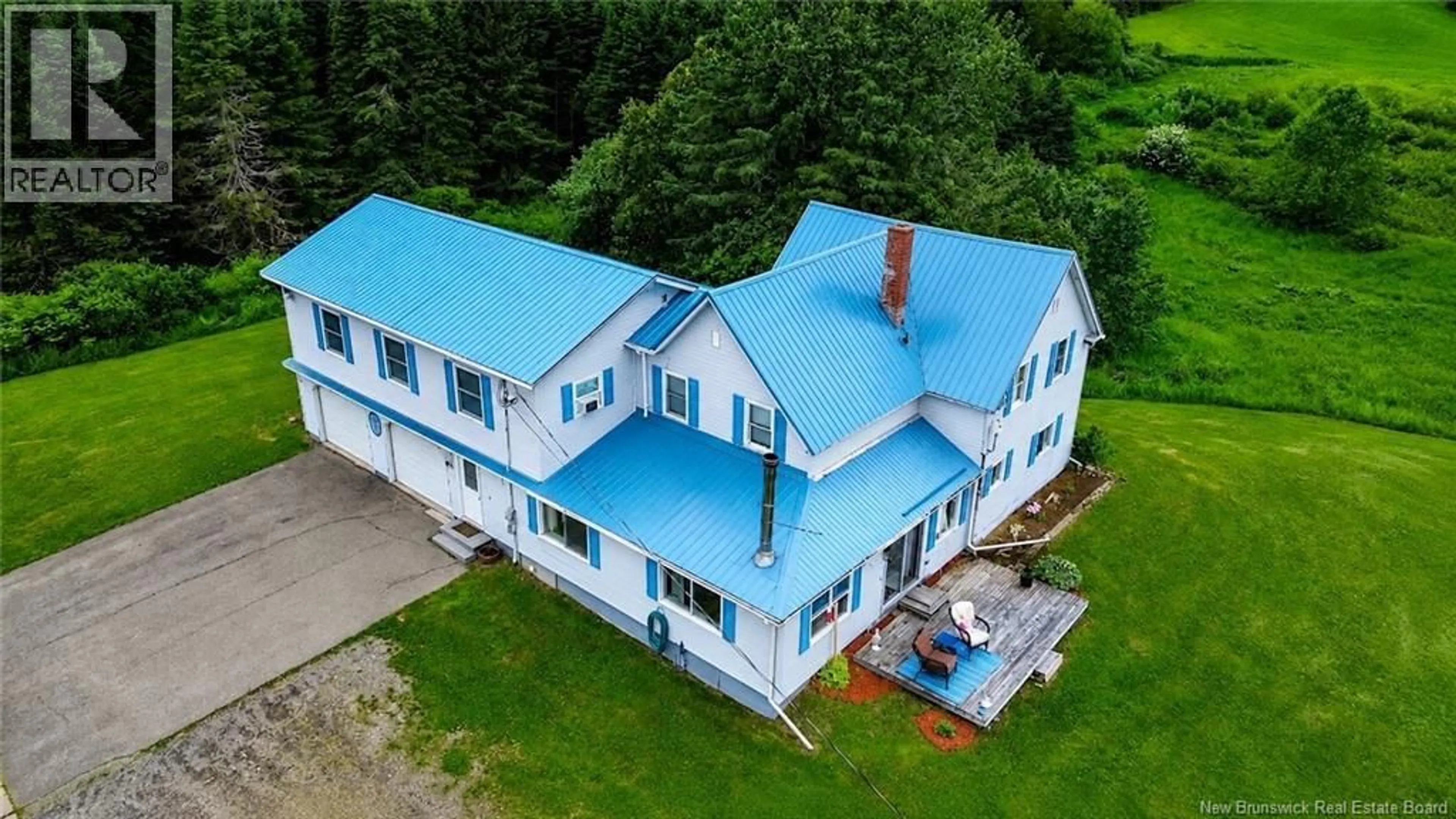 A pic from outside/outdoor area/front of a property/back of a property/a pic from drone, building for 4443 ROUTE 560, Upper Knoxford New Brunswick E7M2S6