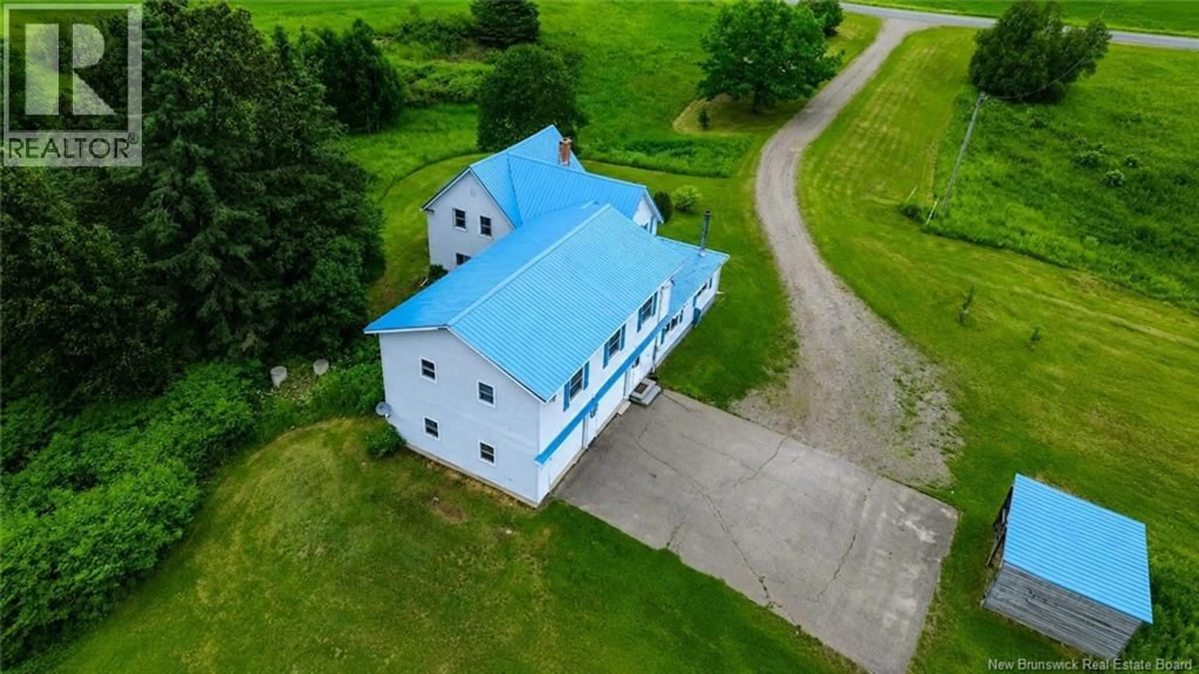 A pic from outside/outdoor area/front of a property/back of a property/a pic from drone, building for 4443 ROUTE 560, Upper Knoxford New Brunswick E7M2S6