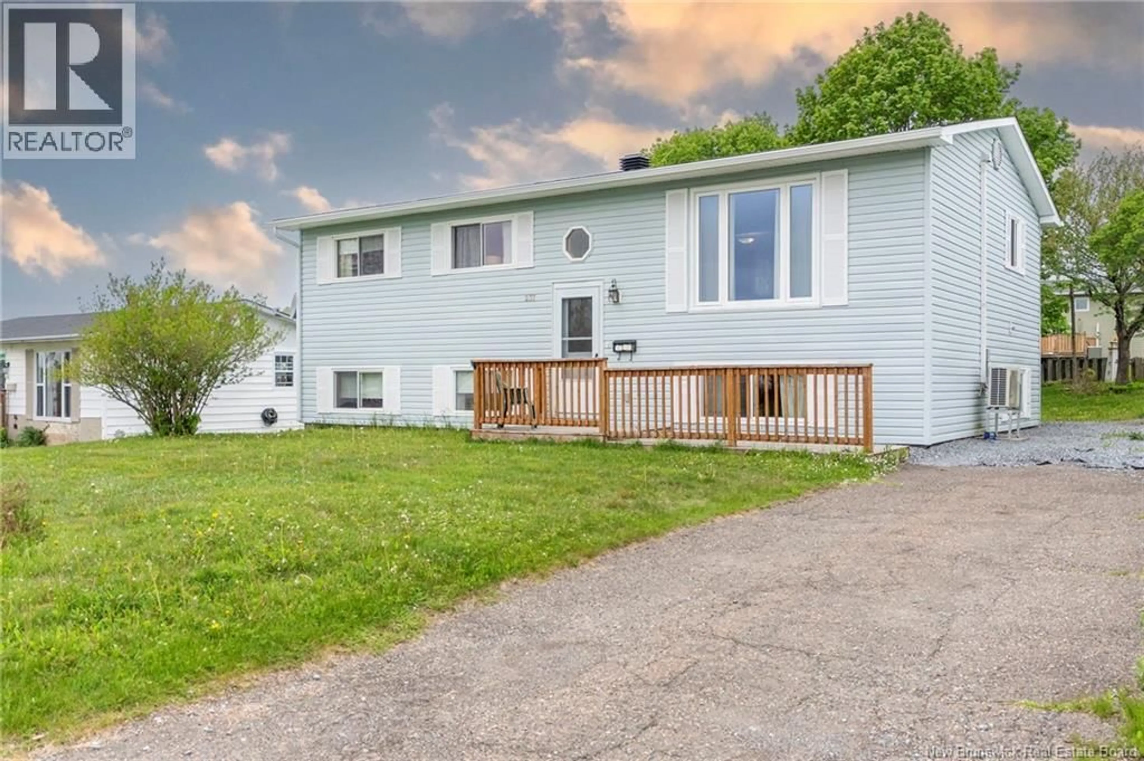 Unknown for 237 OCEAN DRIVE, Saint John New Brunswick E2P1C7