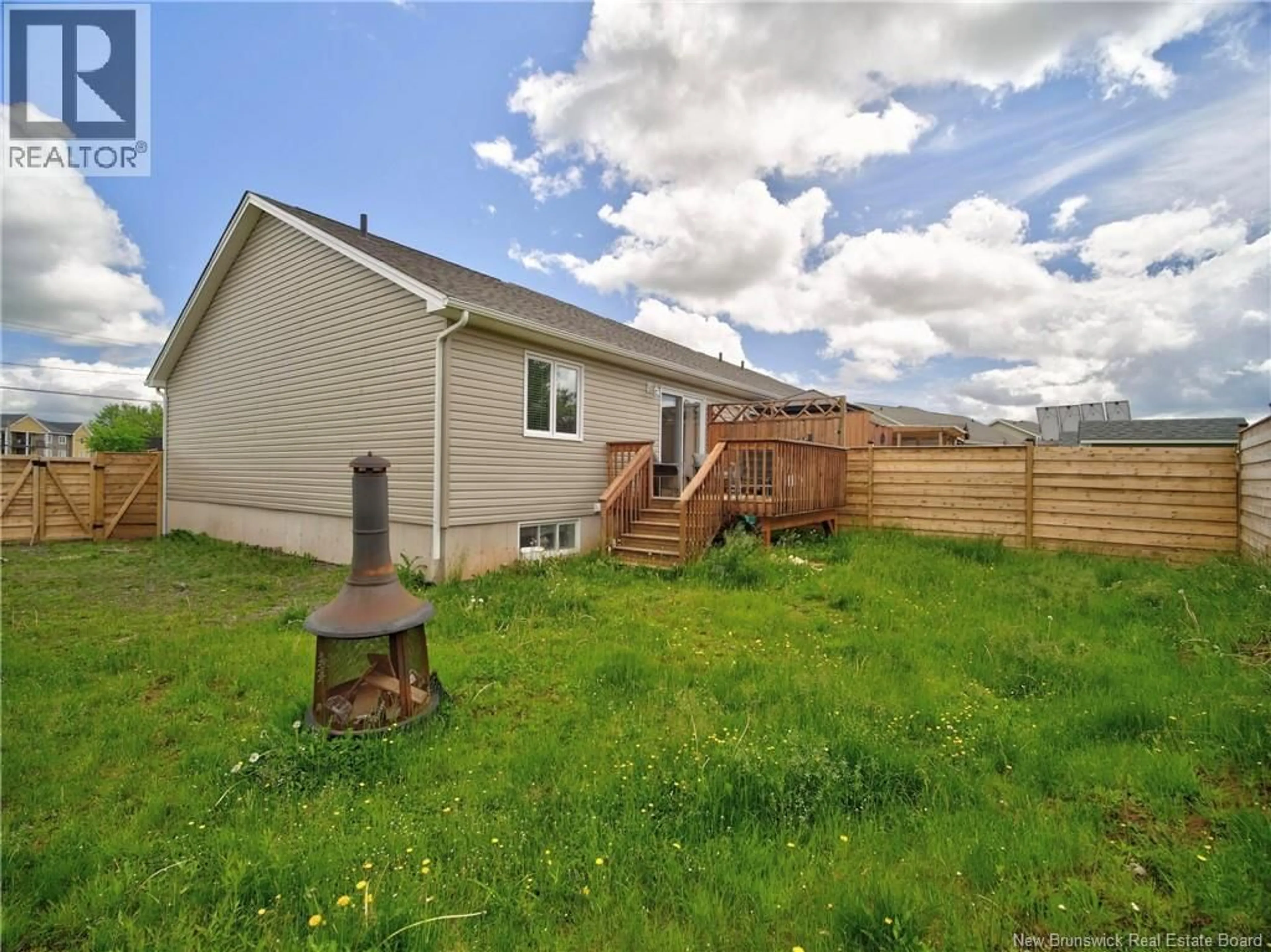 Unknown for 76 GOLDEN STREET, Moncton New Brunswick E1G0M6