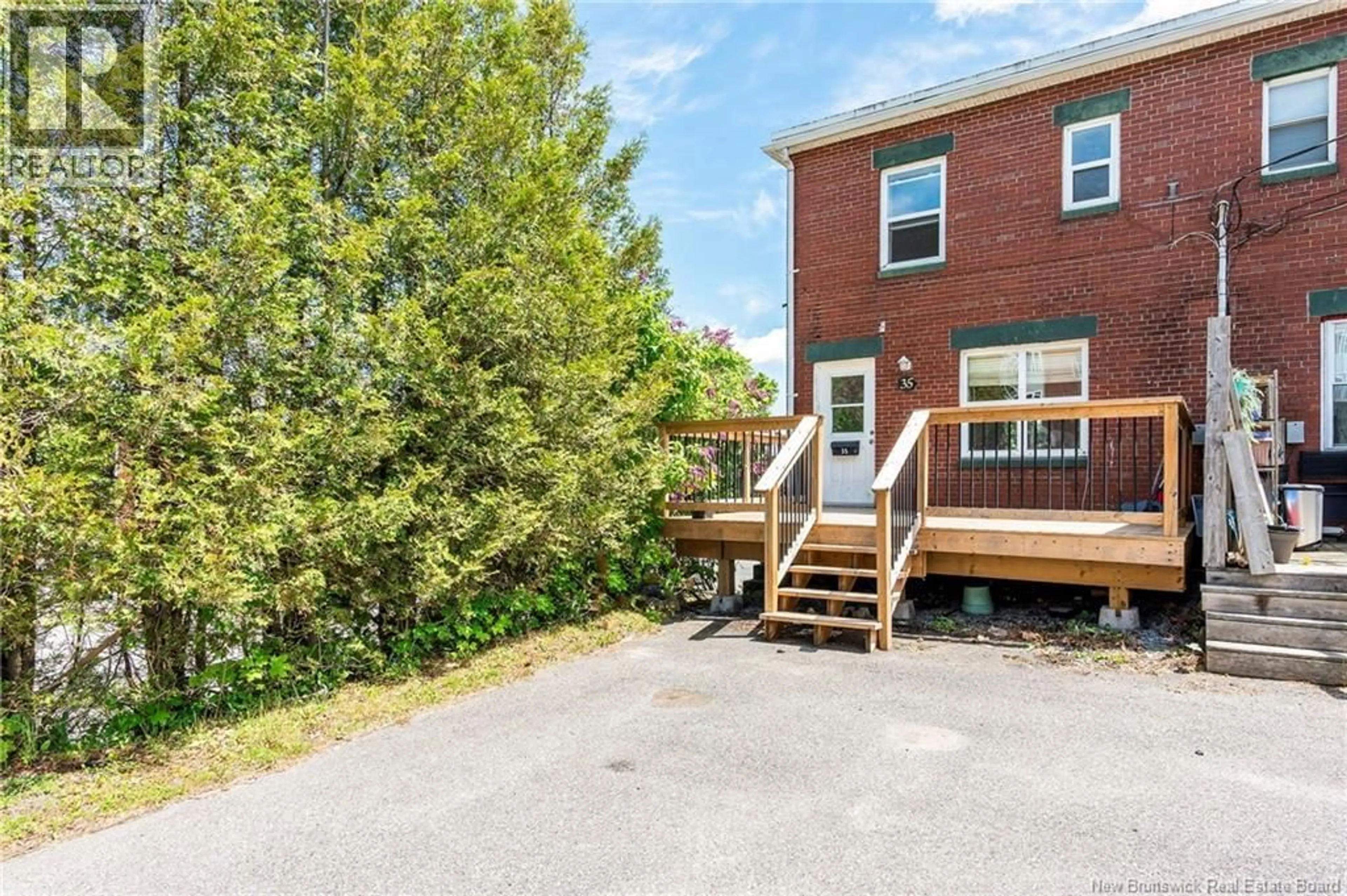 Patio, street for 35 MCKENNA CRESCENT, Saint John New Brunswick E2K4C8