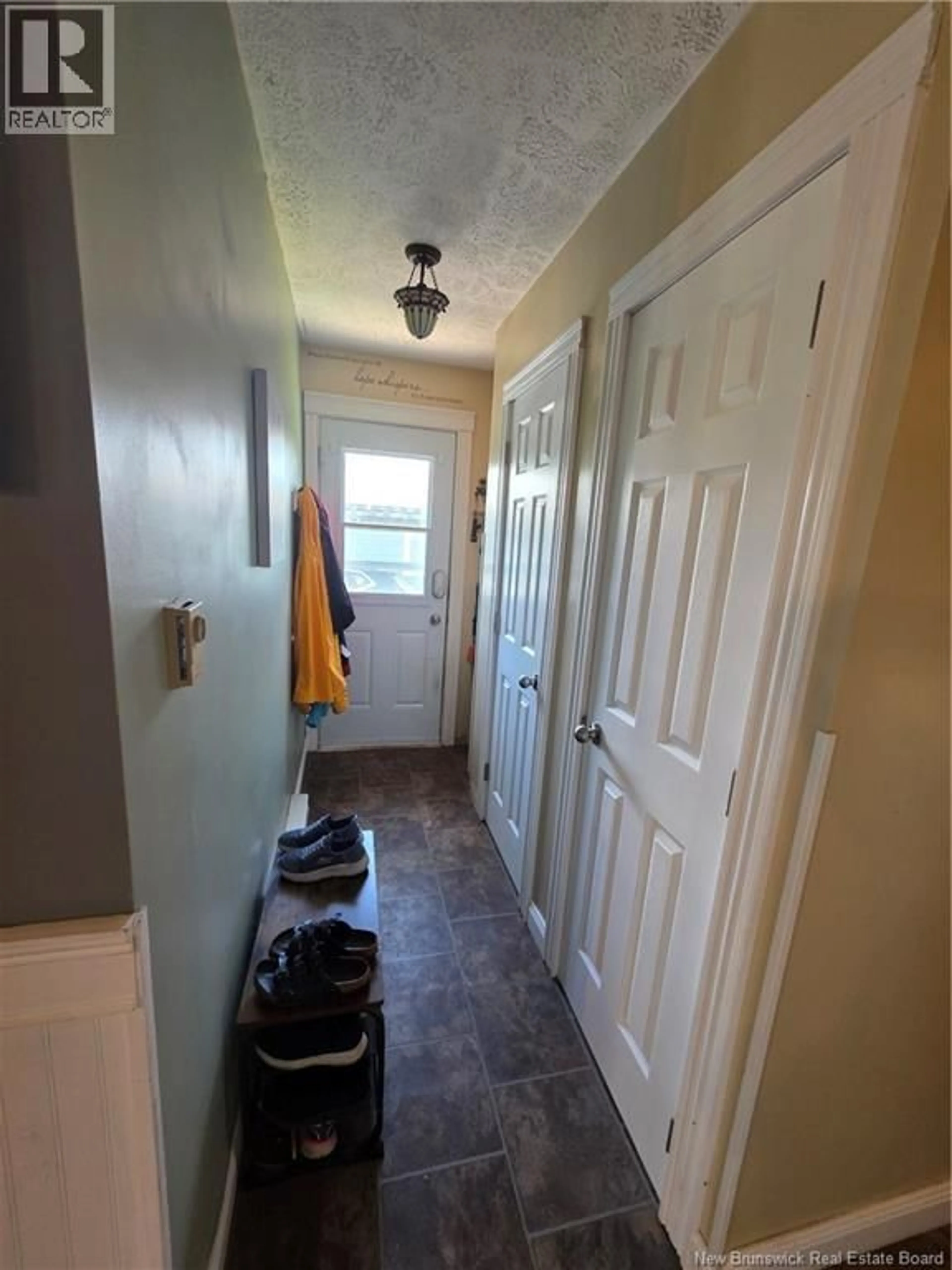 Indoor entryway for 85 STAIRS STREET, Fredericton New Brunswick E3B5V6