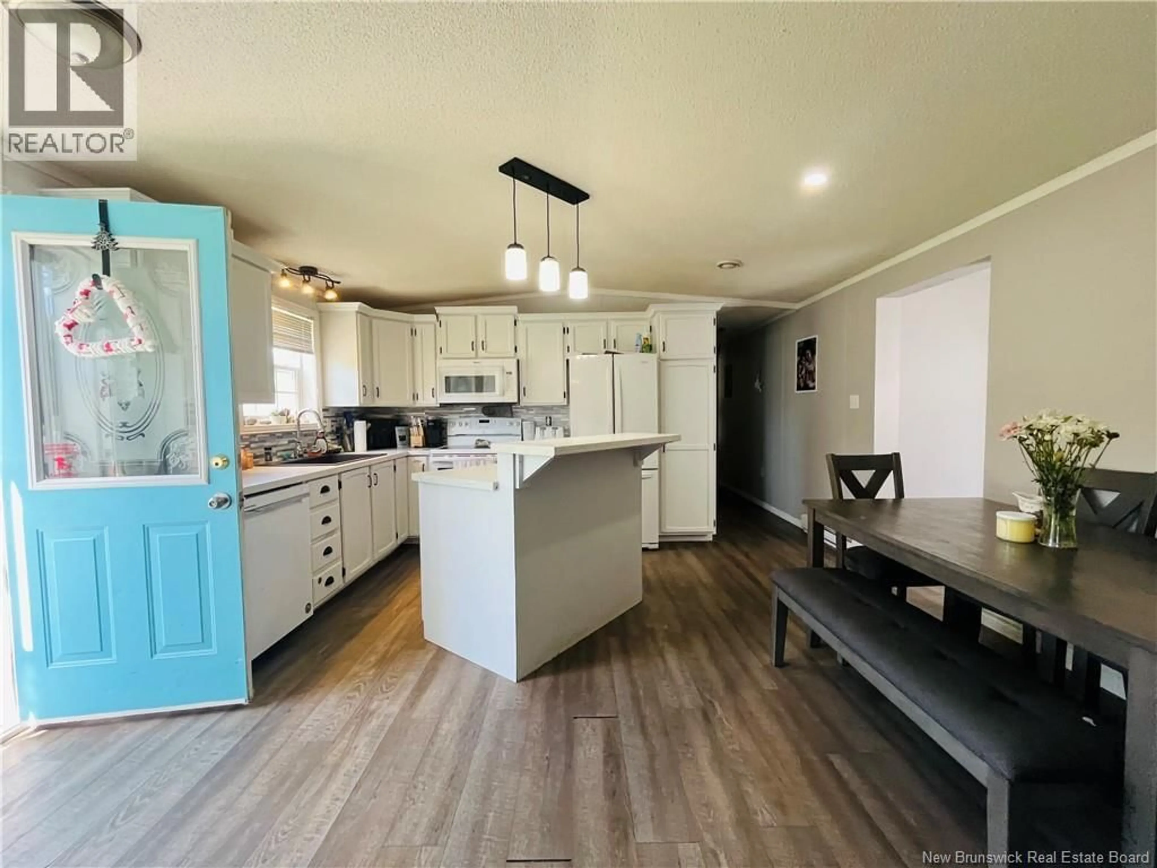 Open concept kitchen, wood/laminate floor for 3 CEDAR CRESCENT, Red Bank New Brunswick E9E0C1