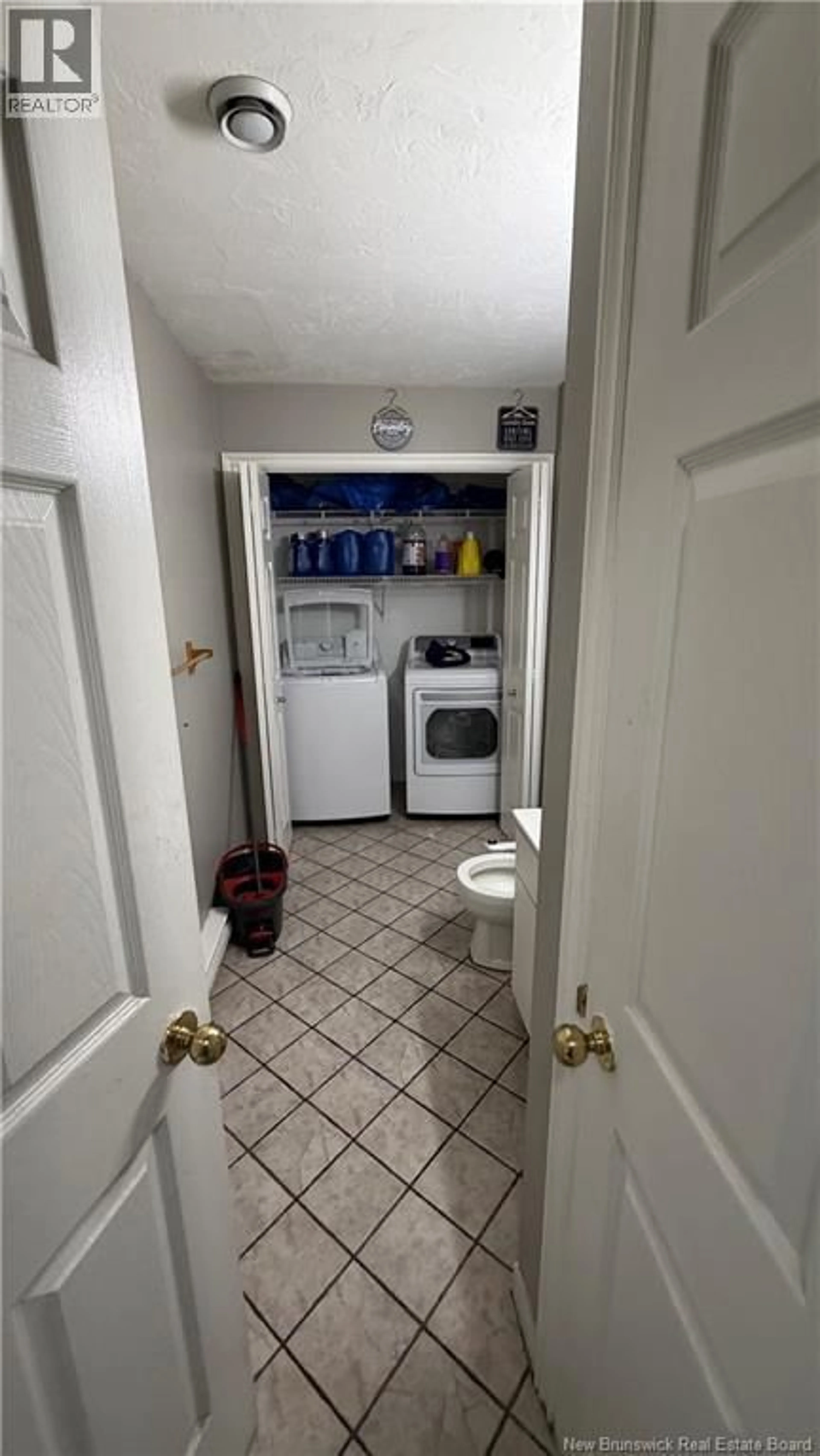 A pic of a room for 51 SHEFFIELD COURT, Moncton New Brunswick E1G2J2