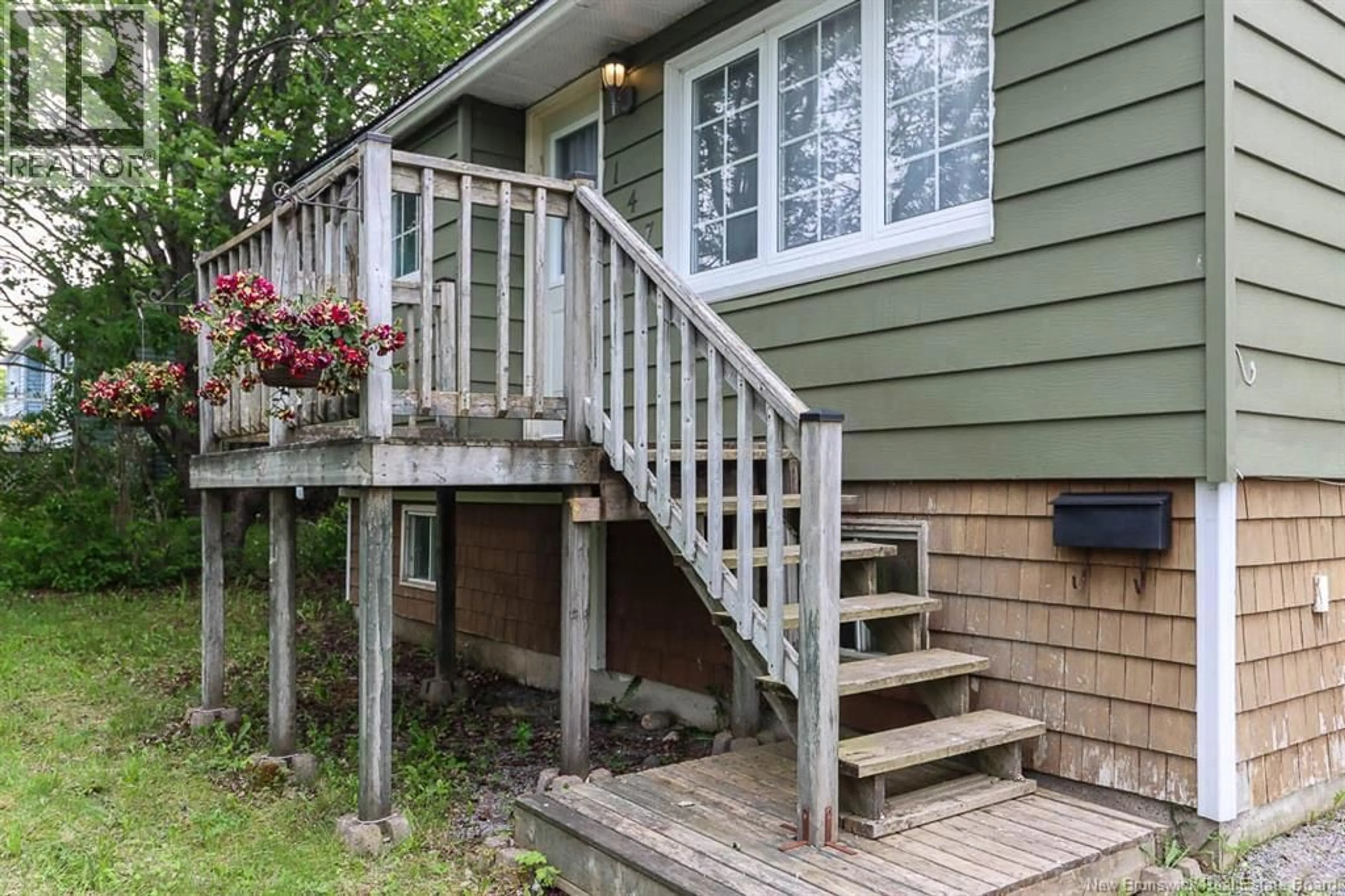 Patio, street for 147 MALLETTE ROAD, Saint John New Brunswick E2N1G4
