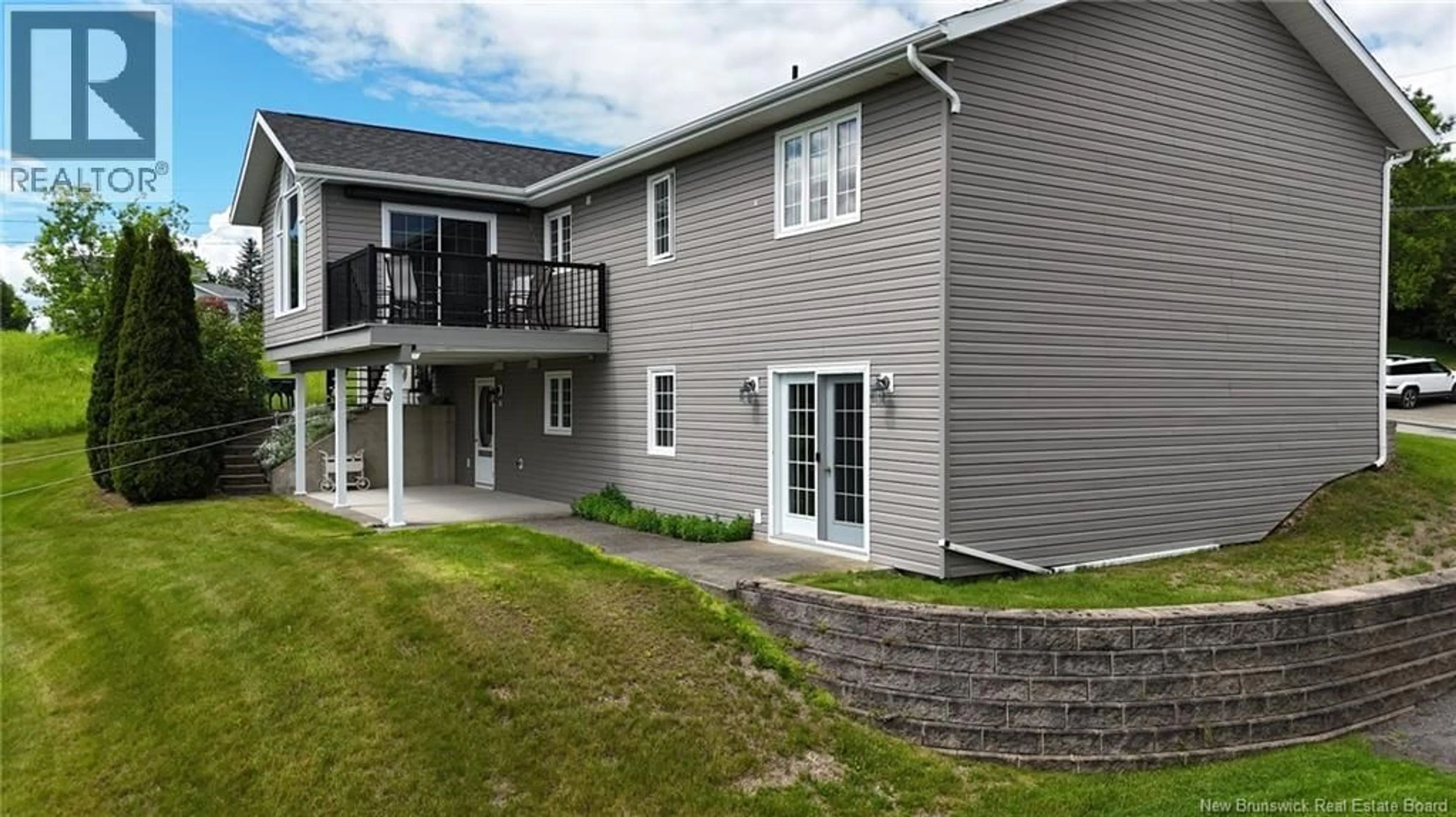 Patio, building for 56 WILSON CRESCENT, Grand Falls New Brunswick E3Y1G3