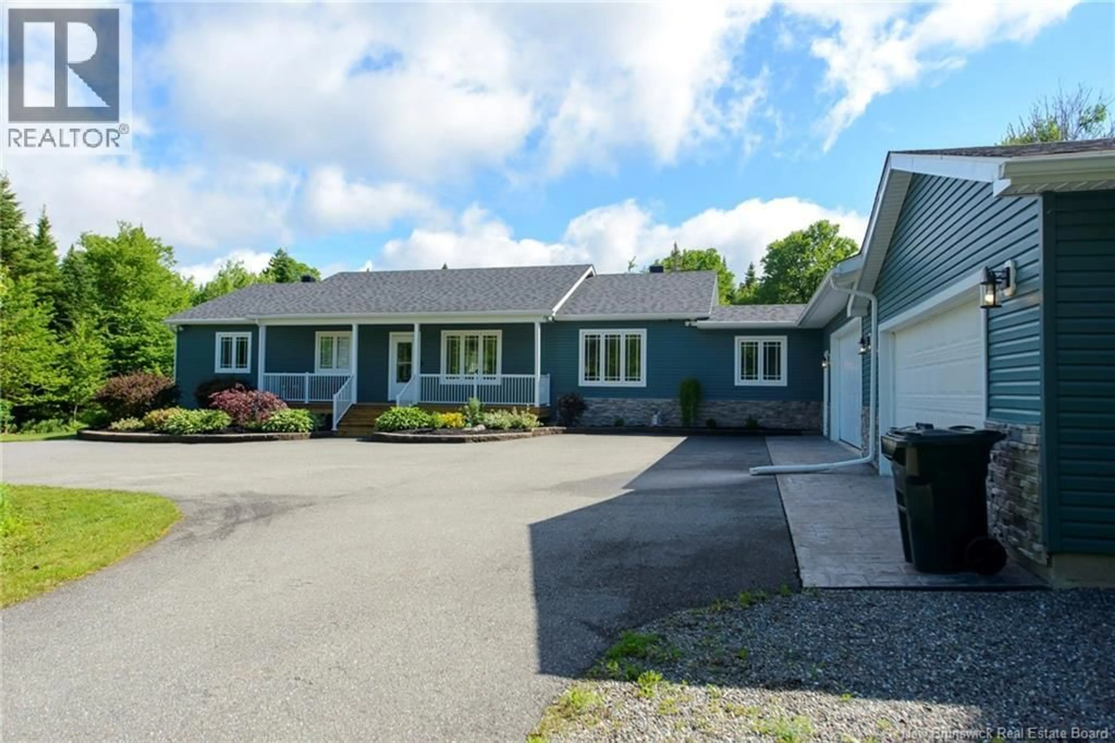 Unknown for 33 CLINTON DRIVE, Willow Grove New Brunswick E2S3G8
