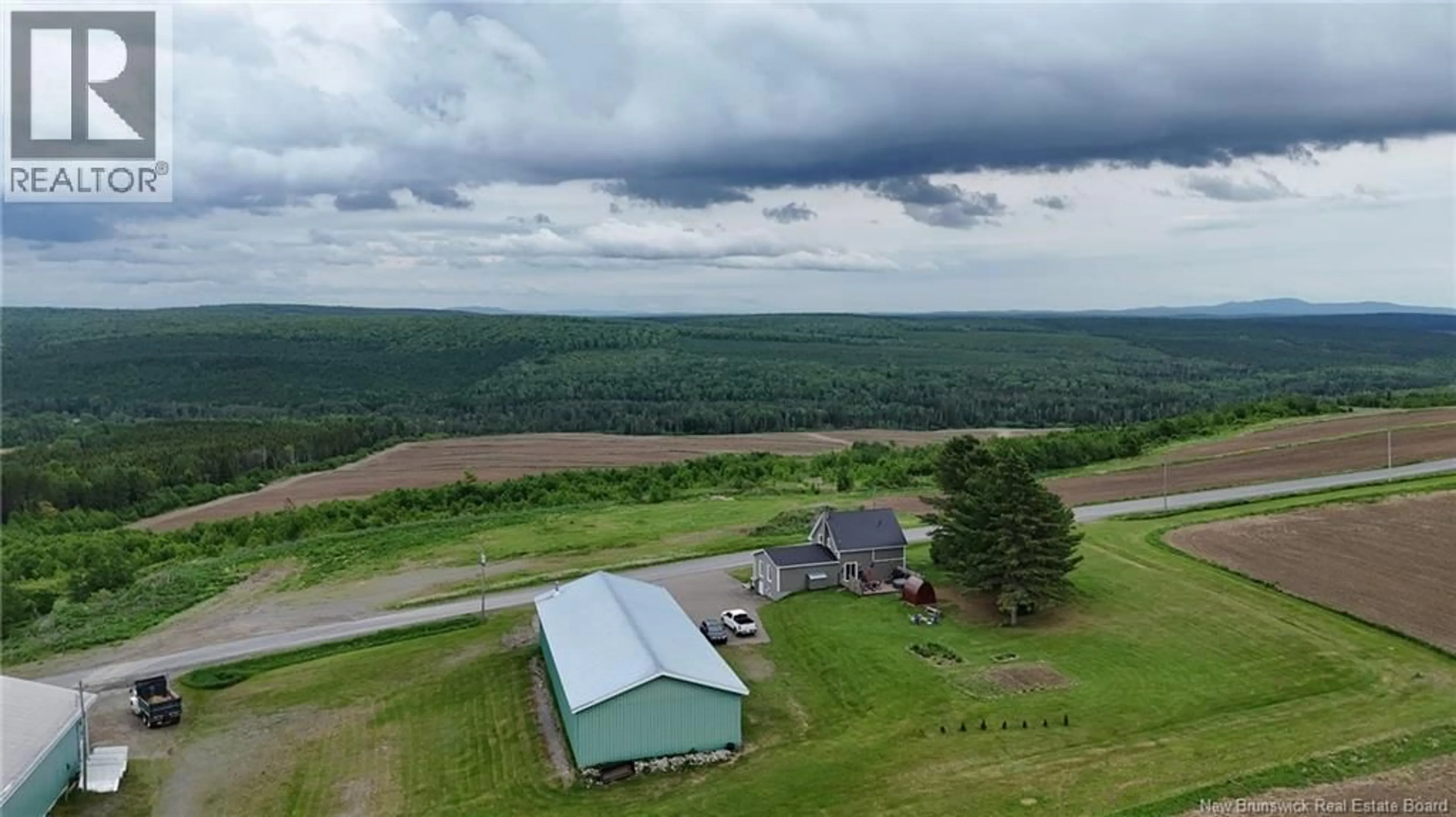A pic from outside/outdoor area/front of a property/back of a property/a pic from drone, unknown for 770 MONTAGNE A COMEAU, Saint-André New Brunswick E3Y3G5