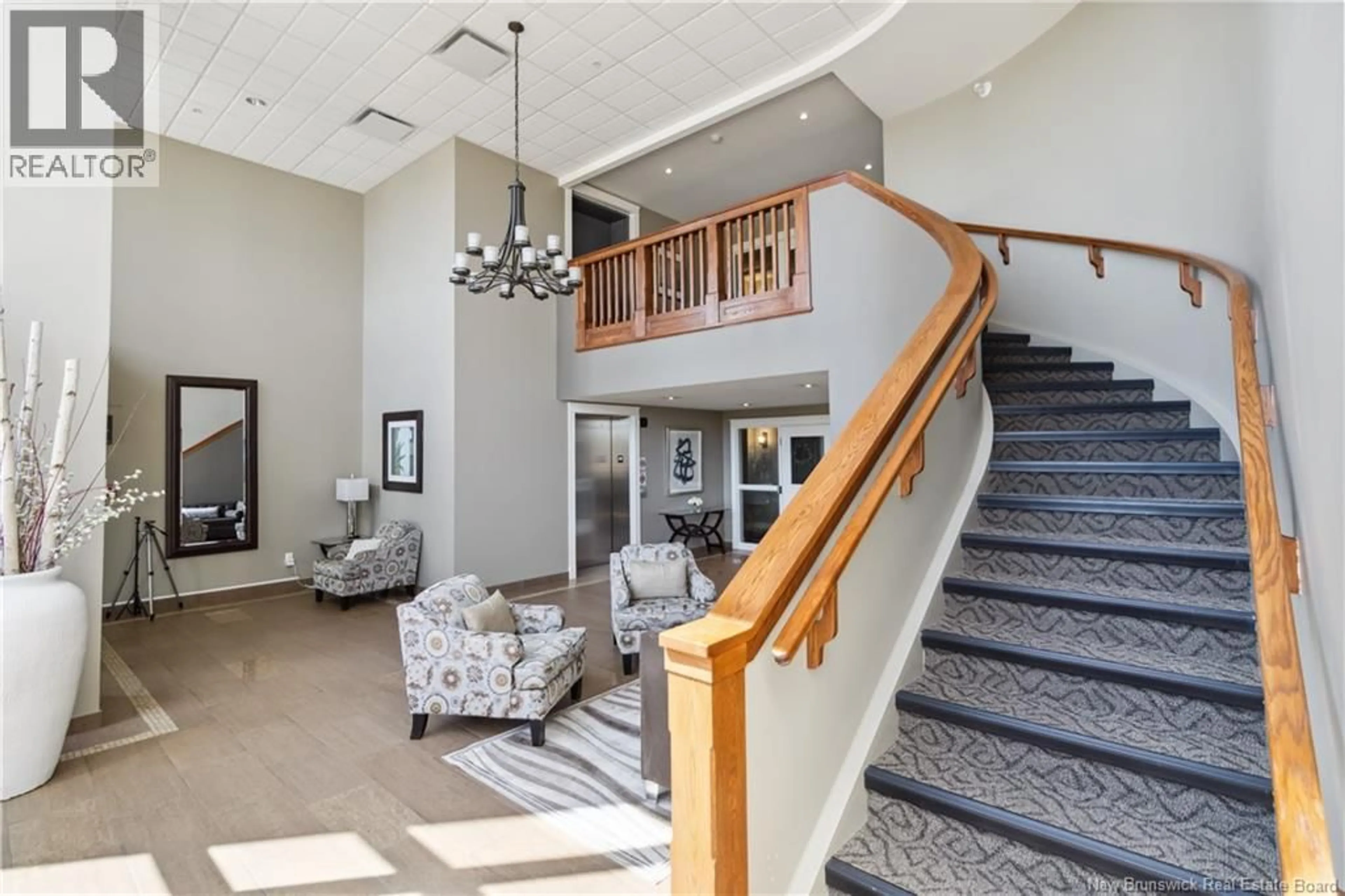 Indoor foyer for 208 - 185 ROYAL OAKS BOULEVARD, Moncton New Brunswick E1H2P7