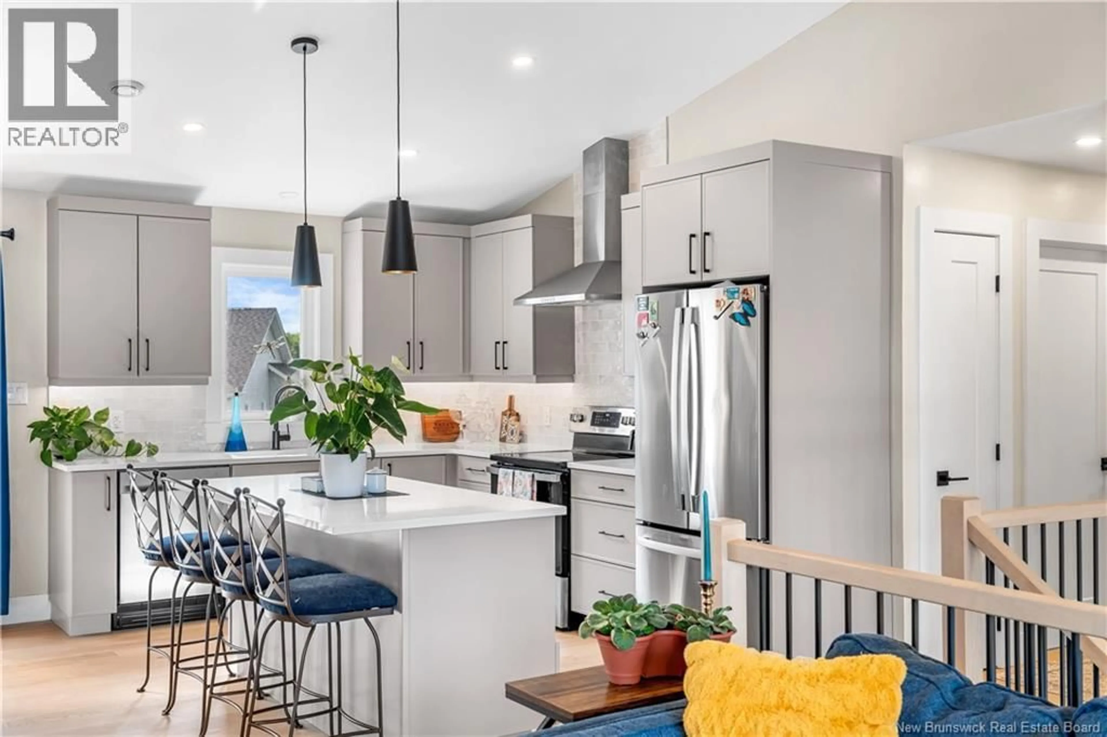 Open concept kitchen, ceramic/tile floor for 17 ROBERT, Shediac New Brunswick E4P0R2