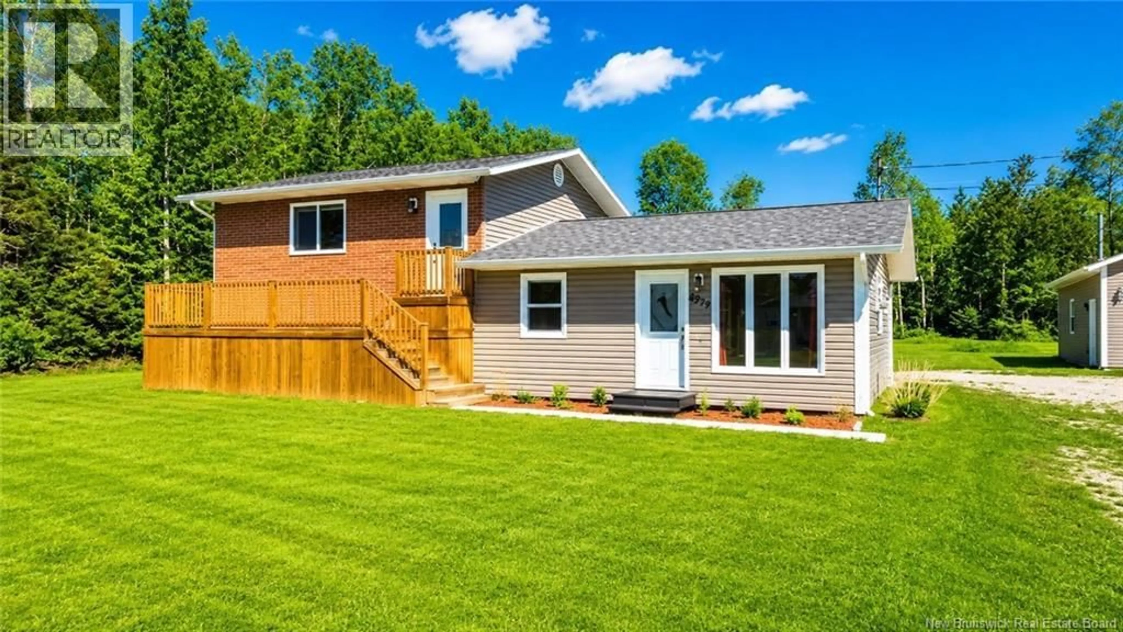 Home with vinyl exterior material, street for 2270 SORMANY, Sormany New Brunswick E2A2G4