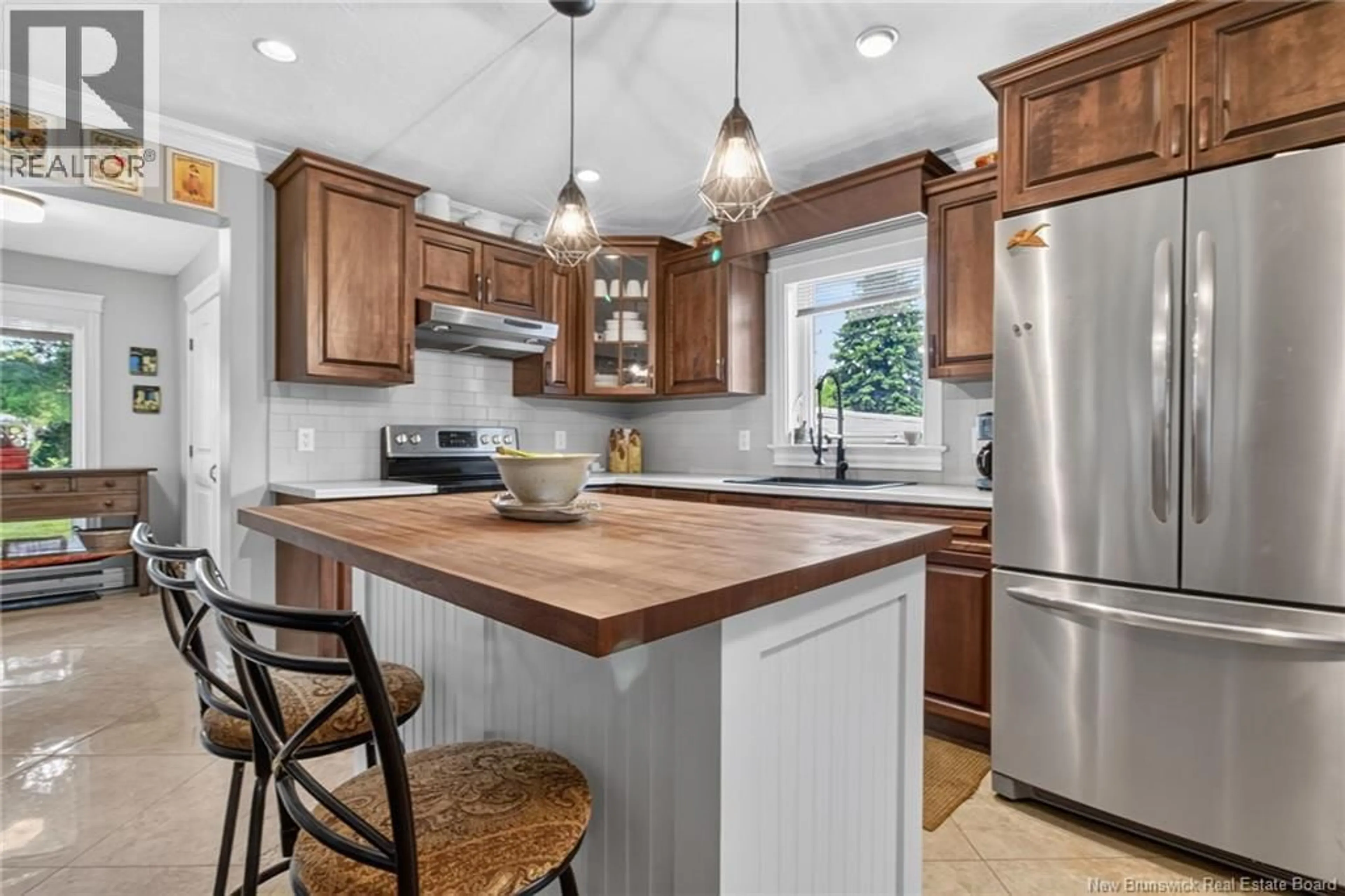 Open concept kitchen, ceramic/tile floor for 24 DES ROCHES STREET, Bouctouche New Brunswick E4S3B4