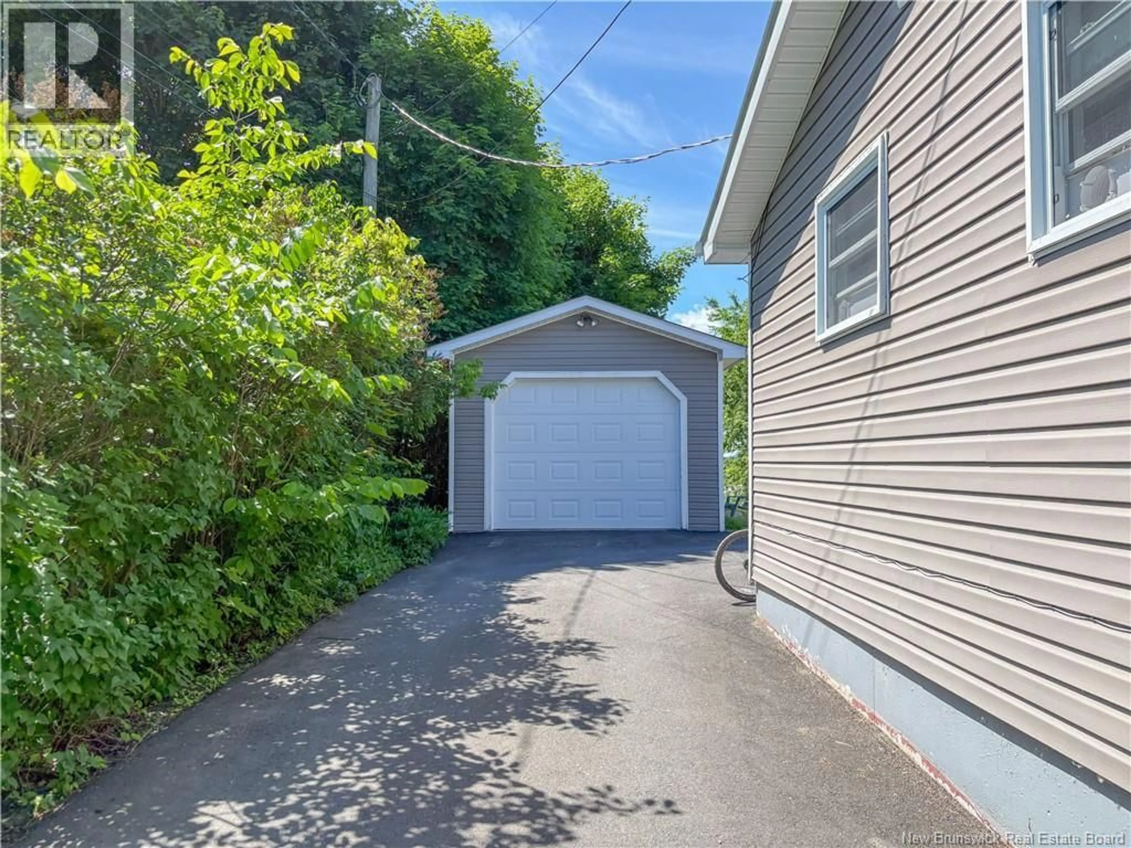 Shed for 123 CAMBRIDGE STREET, Woodstock New Brunswick E7M1E1