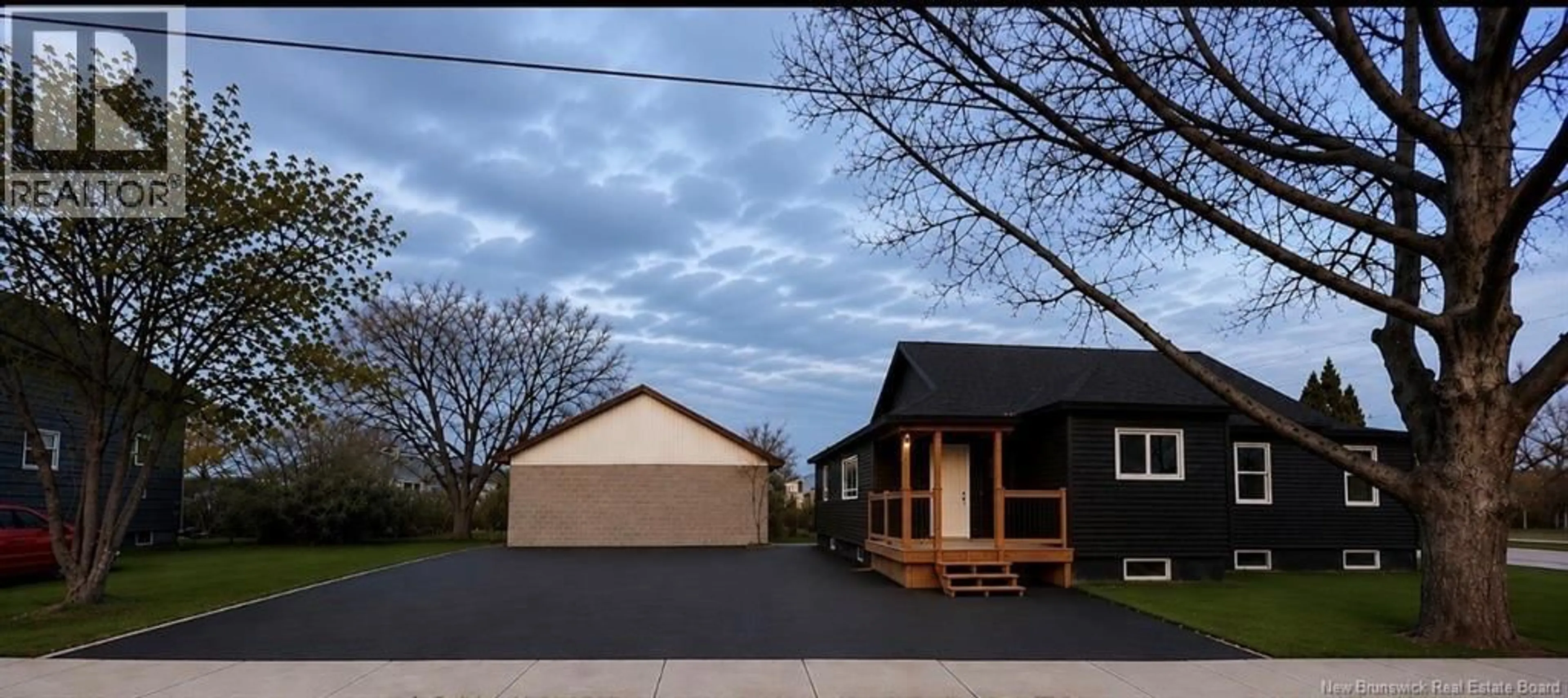 Unknown for 561 ST-GEORGE STREET, Moncton New Brunswick E1E2B7