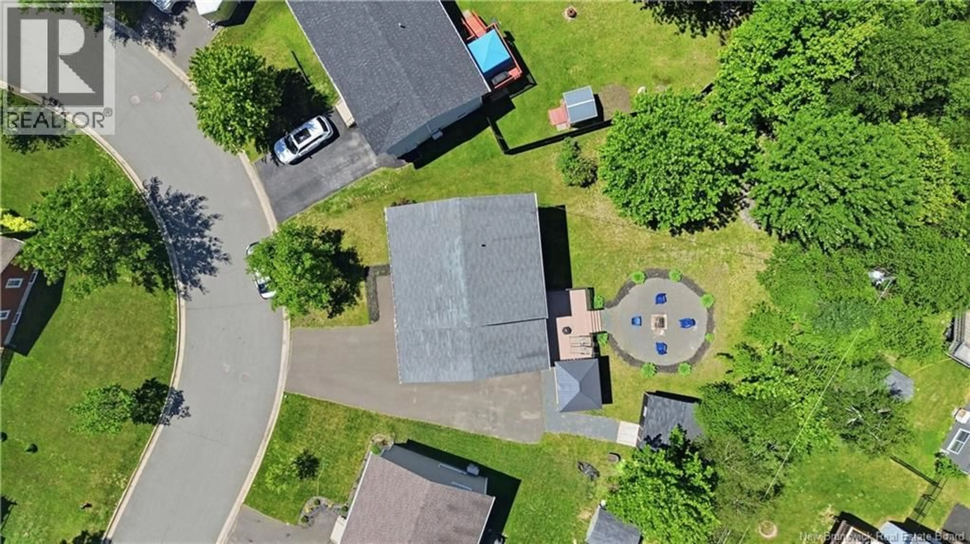 A pic from outside/outdoor area/front of a property/back of a property/a pic from drone, street for 92 BLANCHARD COURT, Fredericton New Brunswick E3G3X2