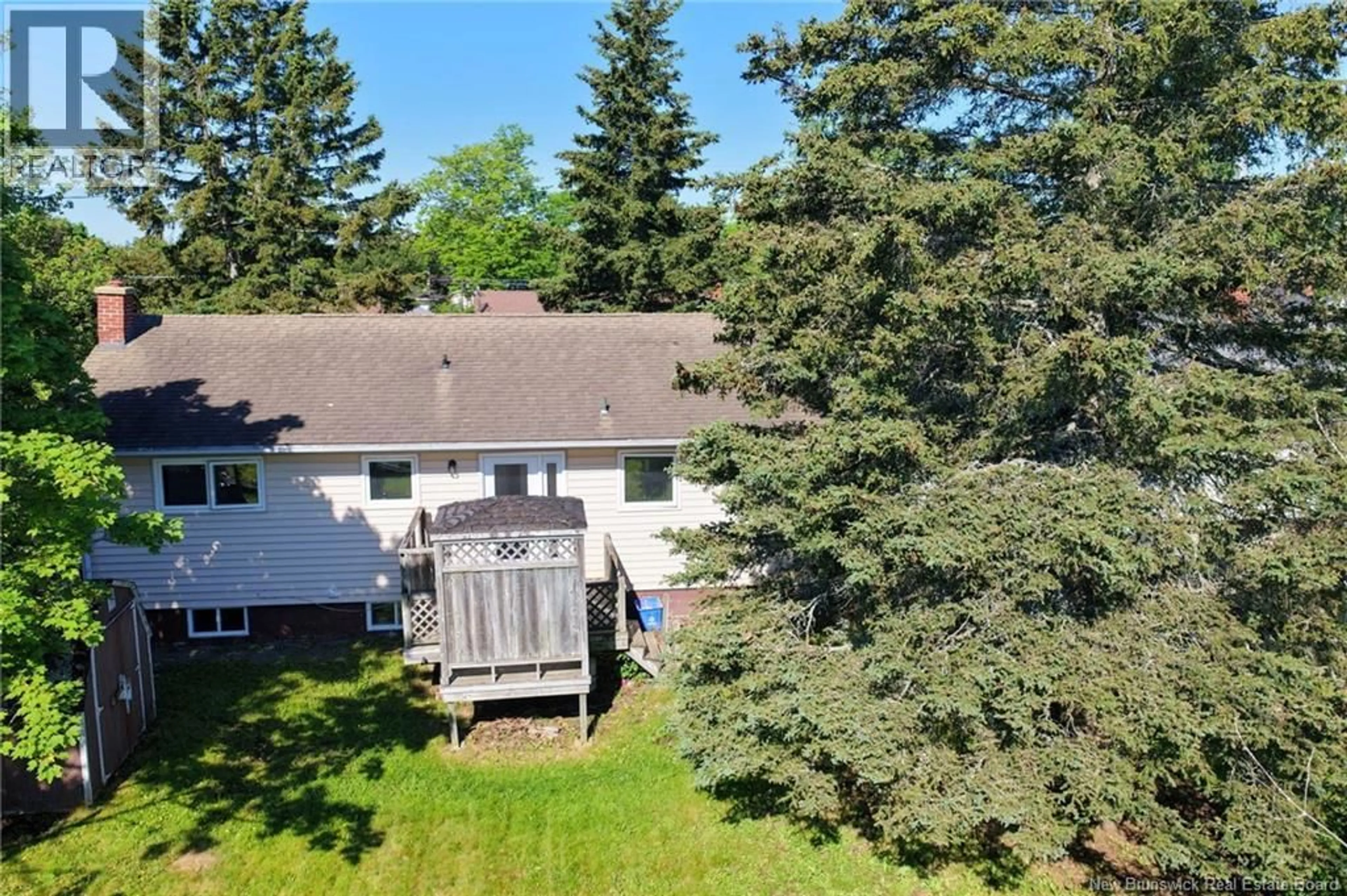 A pic from outside/outdoor area/front of a property/back of a property/a pic from drone, forest/trees view for 201 SUMNER AVENUE, Moncton New Brunswick E1C8A6