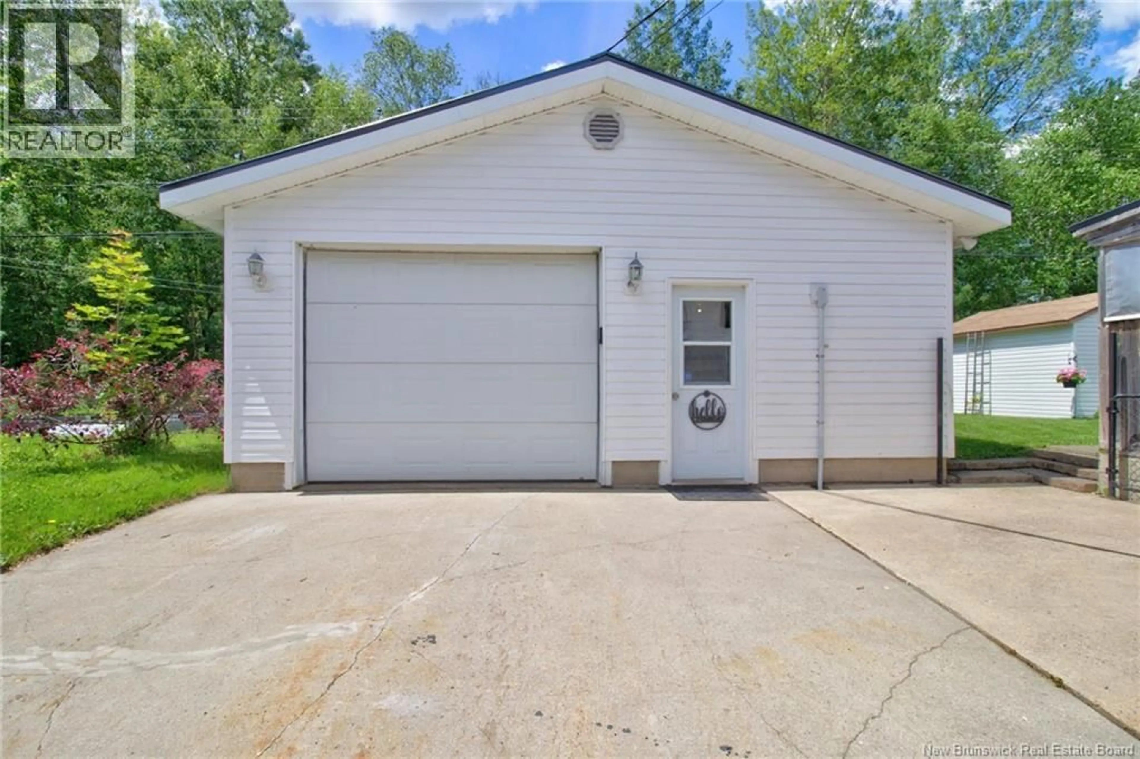 Indoor garage for 26 GOLDSBORO AVENUE, Riverview New Brunswick E1B4K4