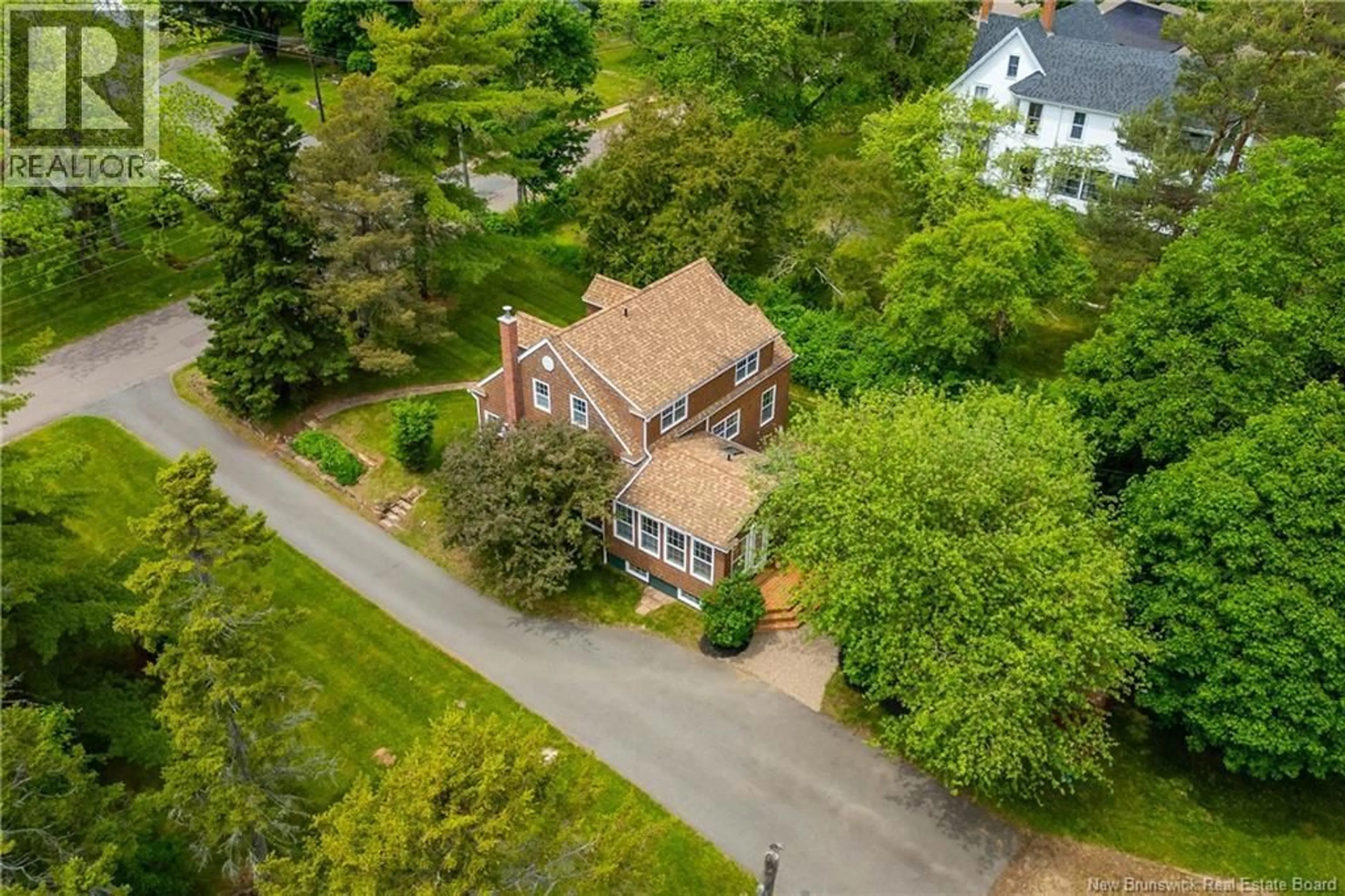 A pic from outside/outdoor area/front of a property/back of a property/a pic from drone, street for 20 CHARLES STREET, Sackville New Brunswick E4L3S3