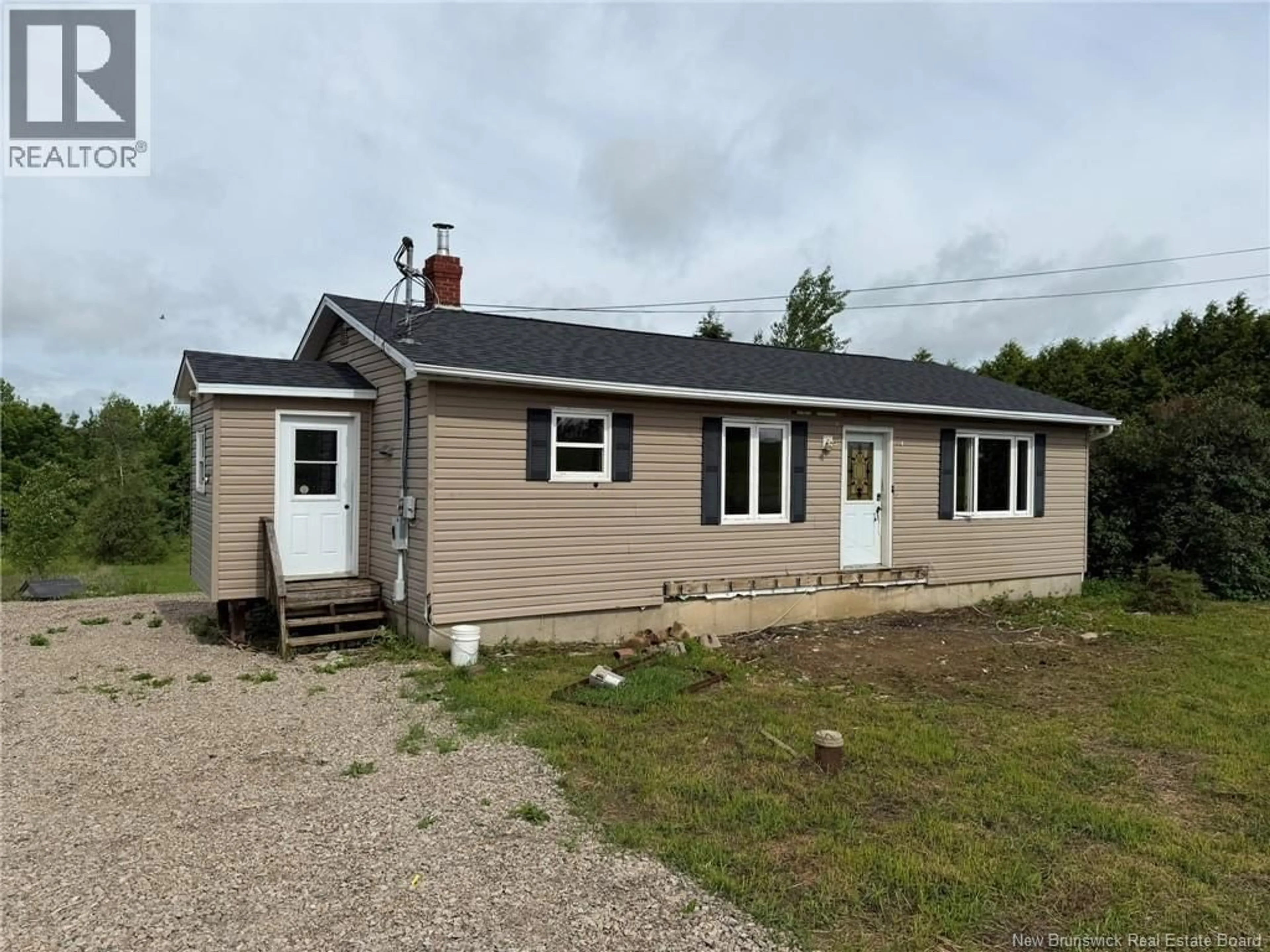 Home with vinyl exterior material, building for 656 PLYMOUTH ROAD, Richmond Corner New Brunswick E7M5A9