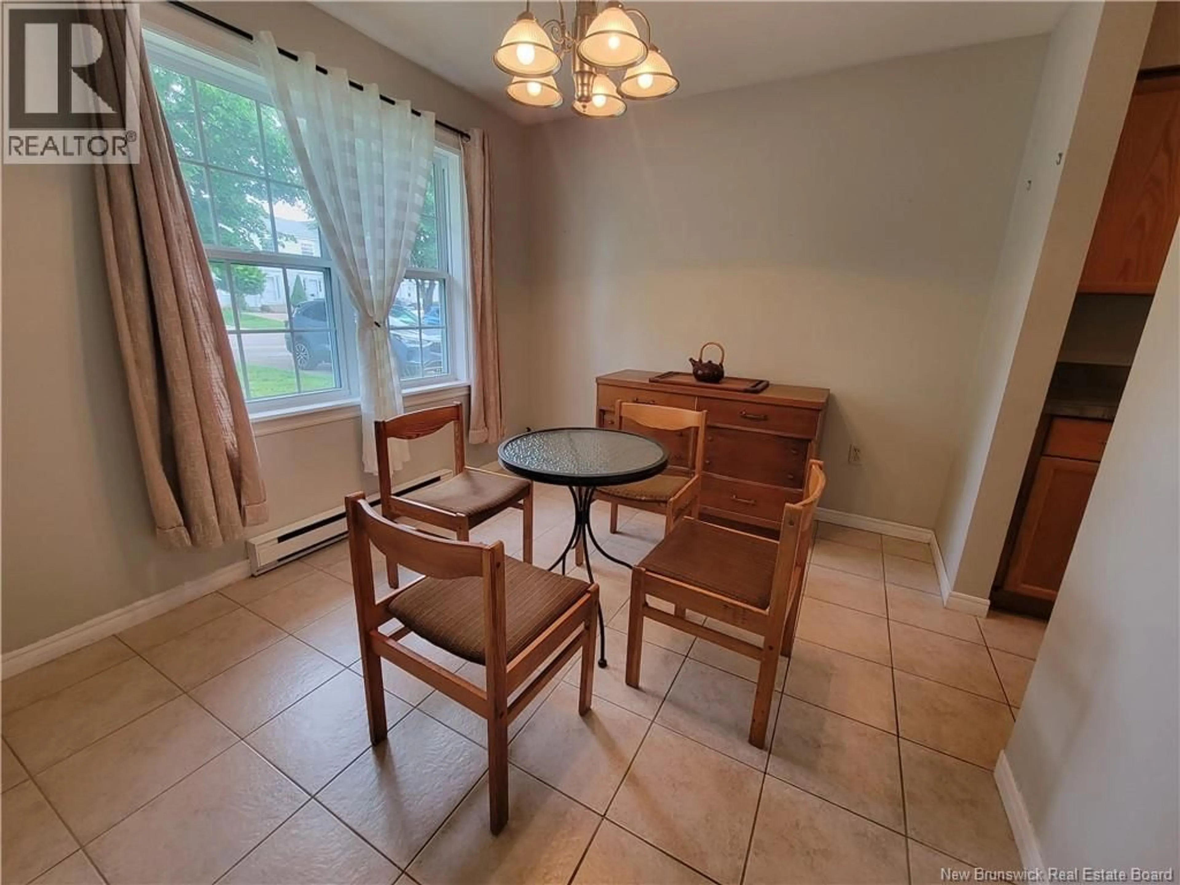 Dining room, ceramic/tile floor for 59 BRENTWOOD CRESCENT, Saint John New Brunswick E2K4S1