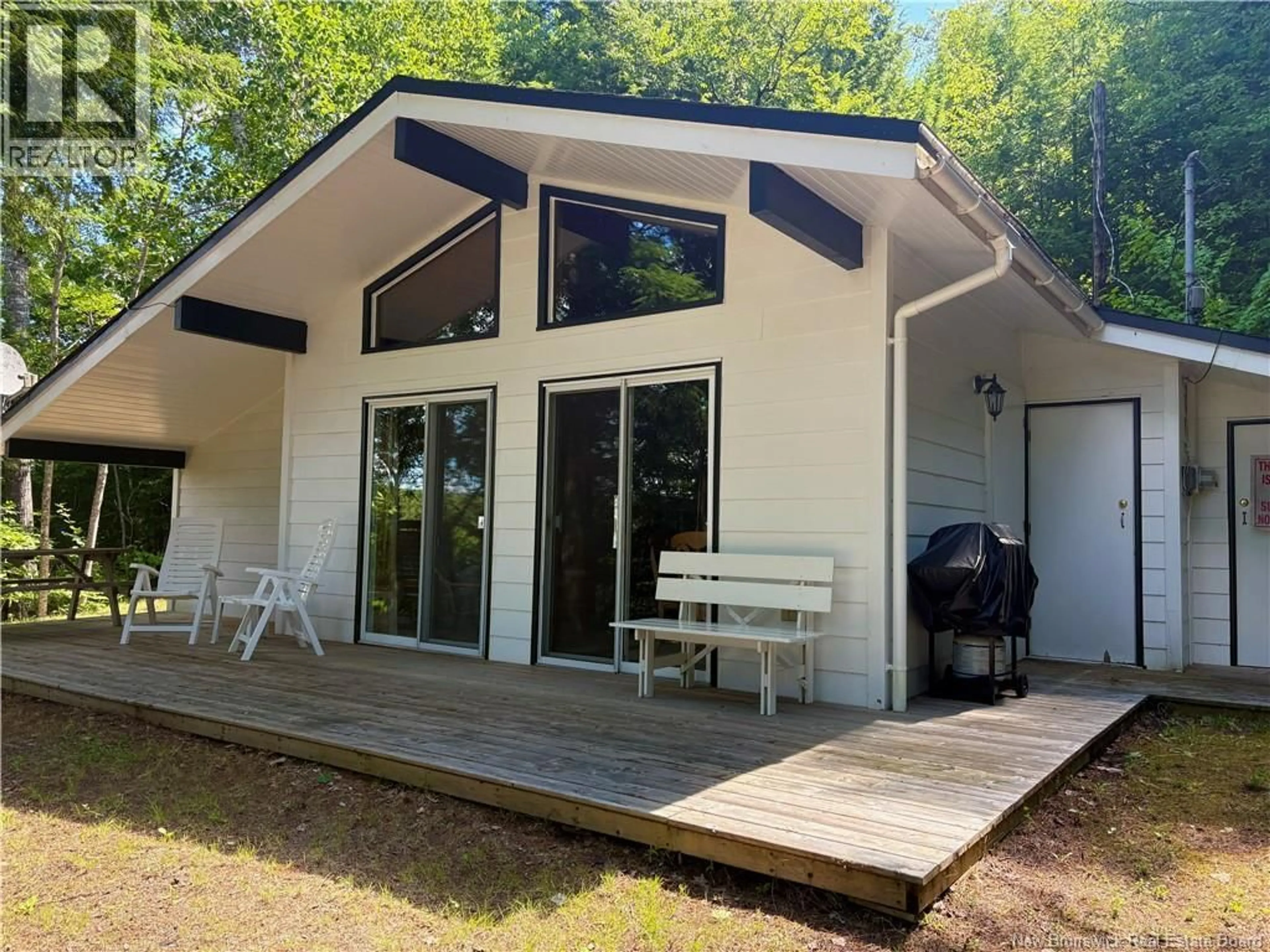 Home with vinyl exterior material, unknown for 396 MAIN STREET, Meductic New Brunswick A0A0A0
